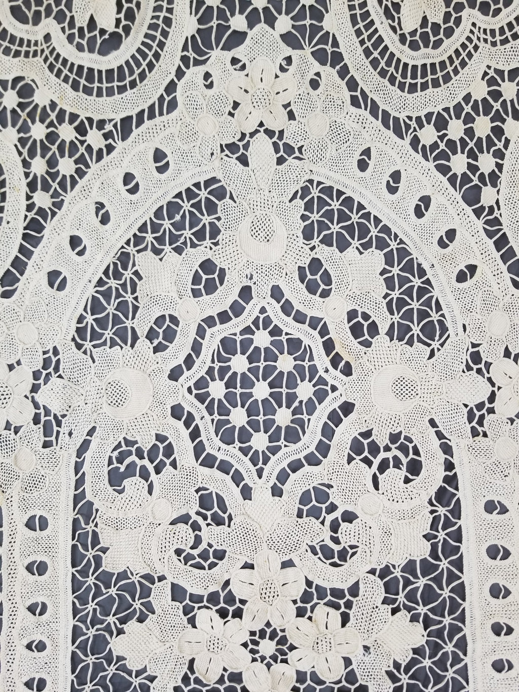 Vintage Italian Point De Venice Needle Lace Tablecloth 245x150cm