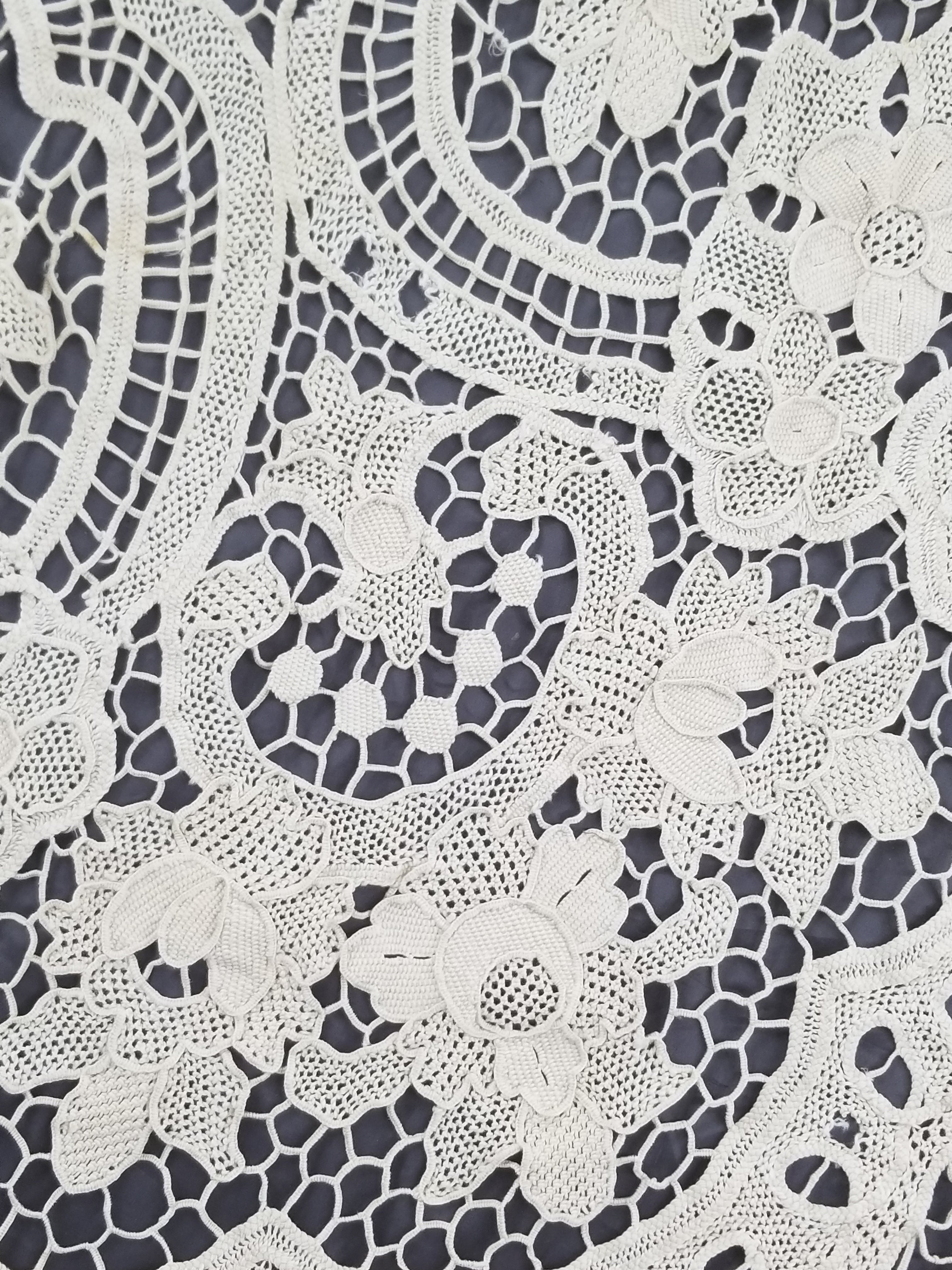 Vintage Italian Point De Venice Needle Lace Tablecloth 245x150cm