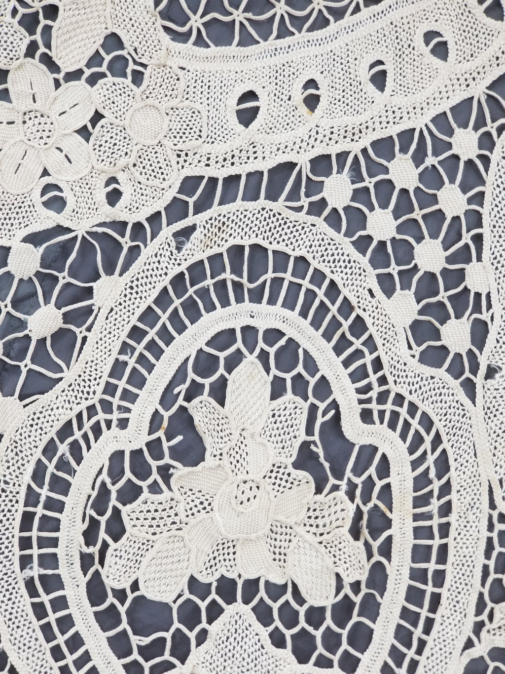Vintage Italian Point De Venice Needle Lace Tablecloth 245x150cm