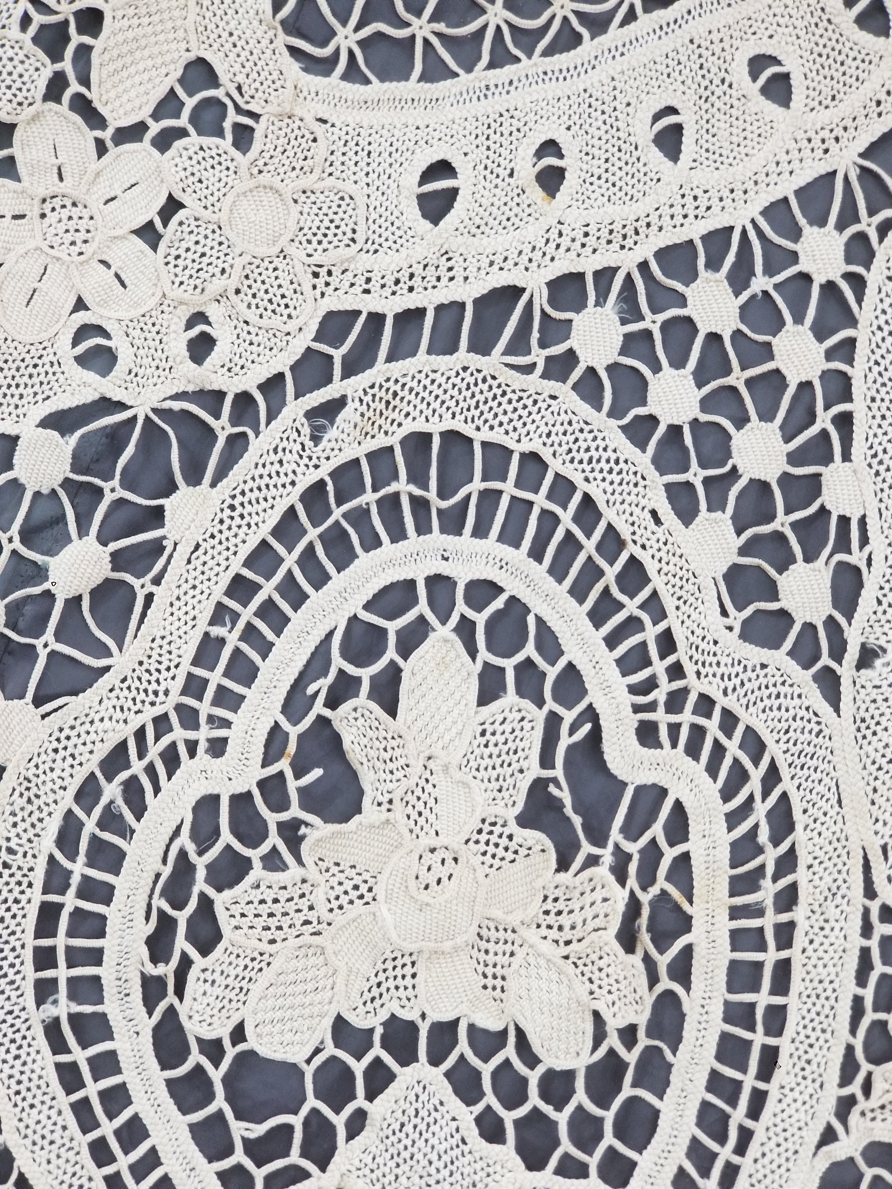 Vintage Italian Point De Venice Needle Lace Tablecloth 245x150cm