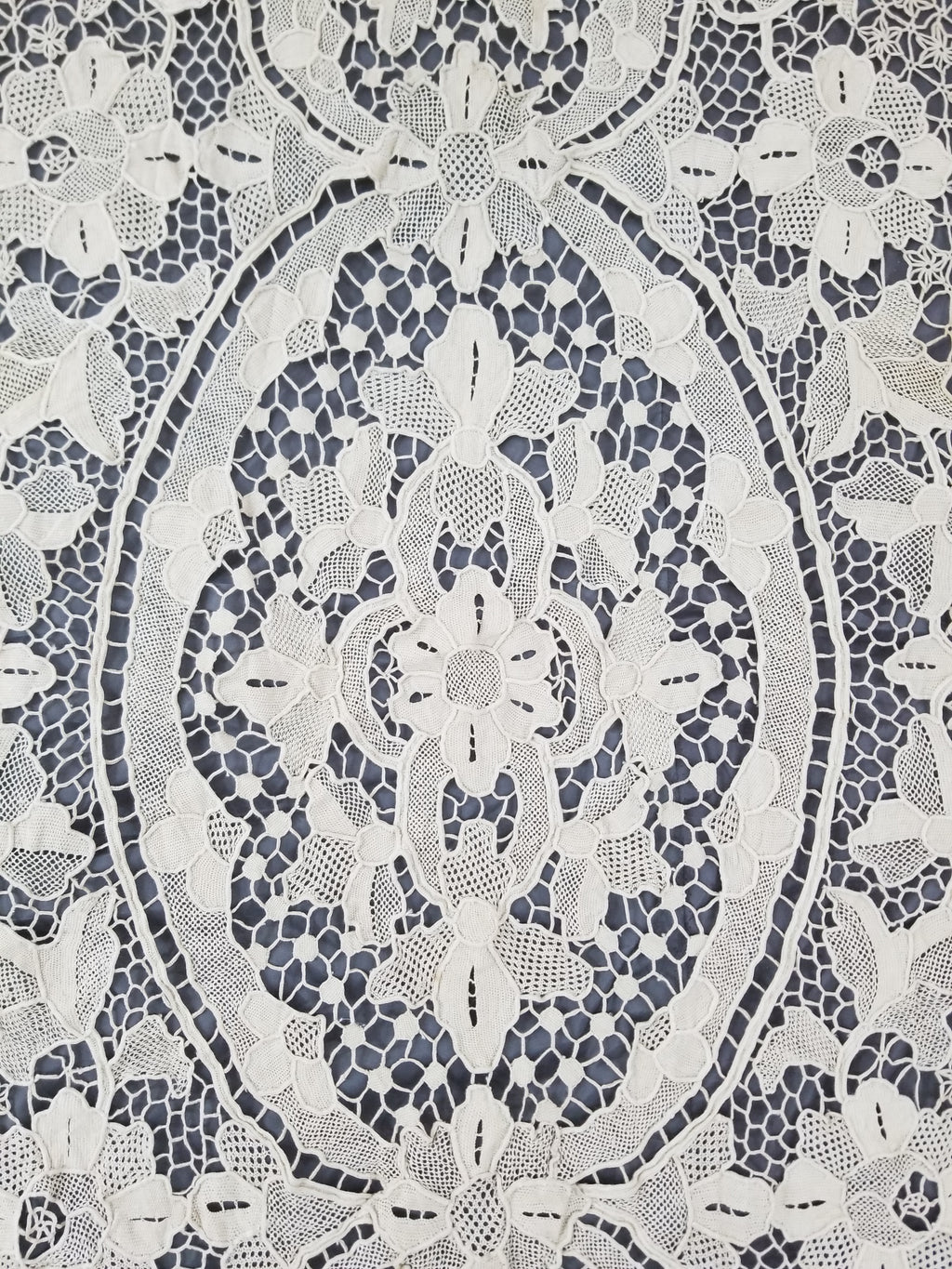 Vintage Italian Point De Venice Needle Lace Tablecloth 240x150cm