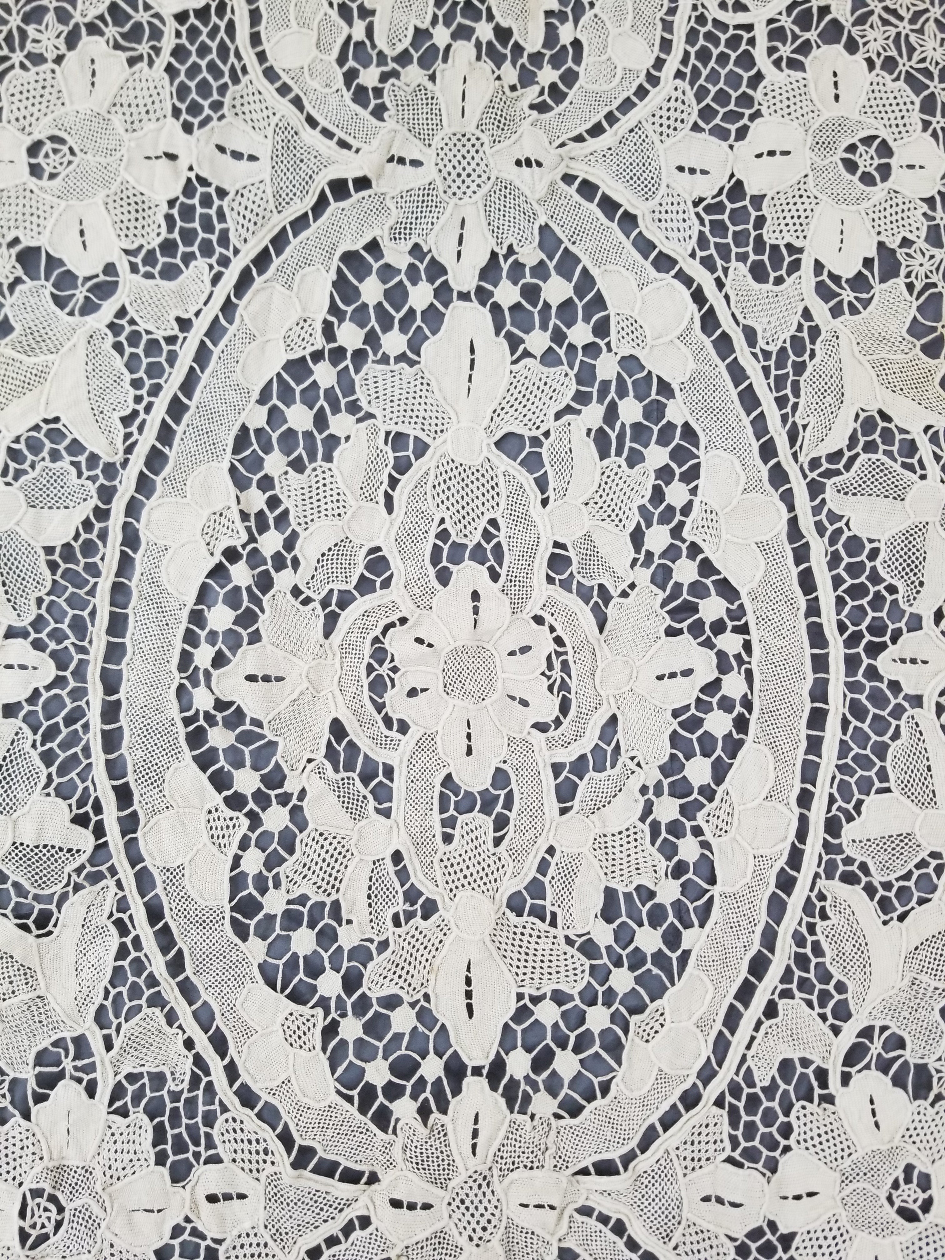 Vintage Italian Point De Venice Needle Lace Tablecloth 240x150cm