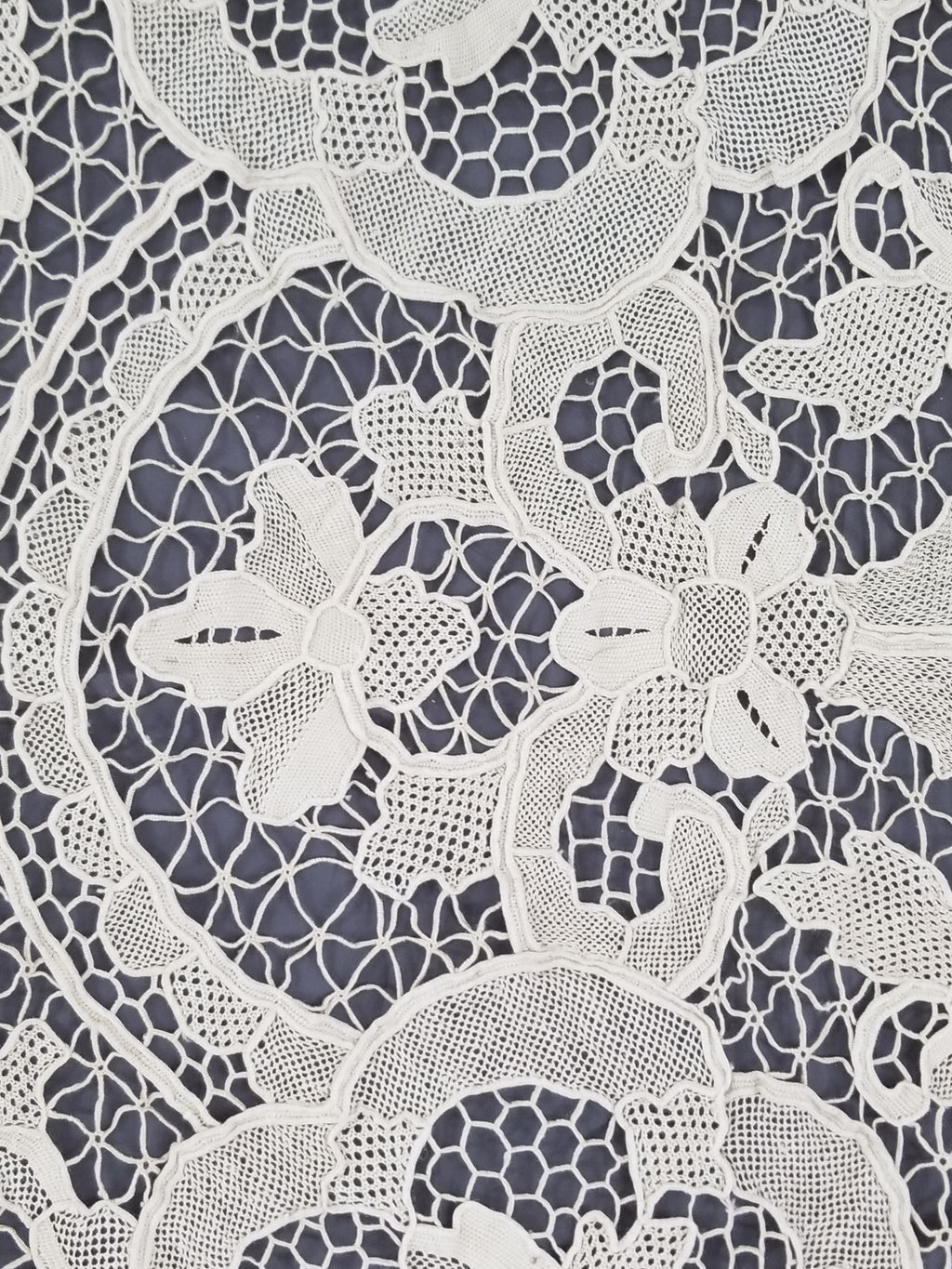 Vintage Italian Point De Venice Needle Lace Tablecloth 240x150cm