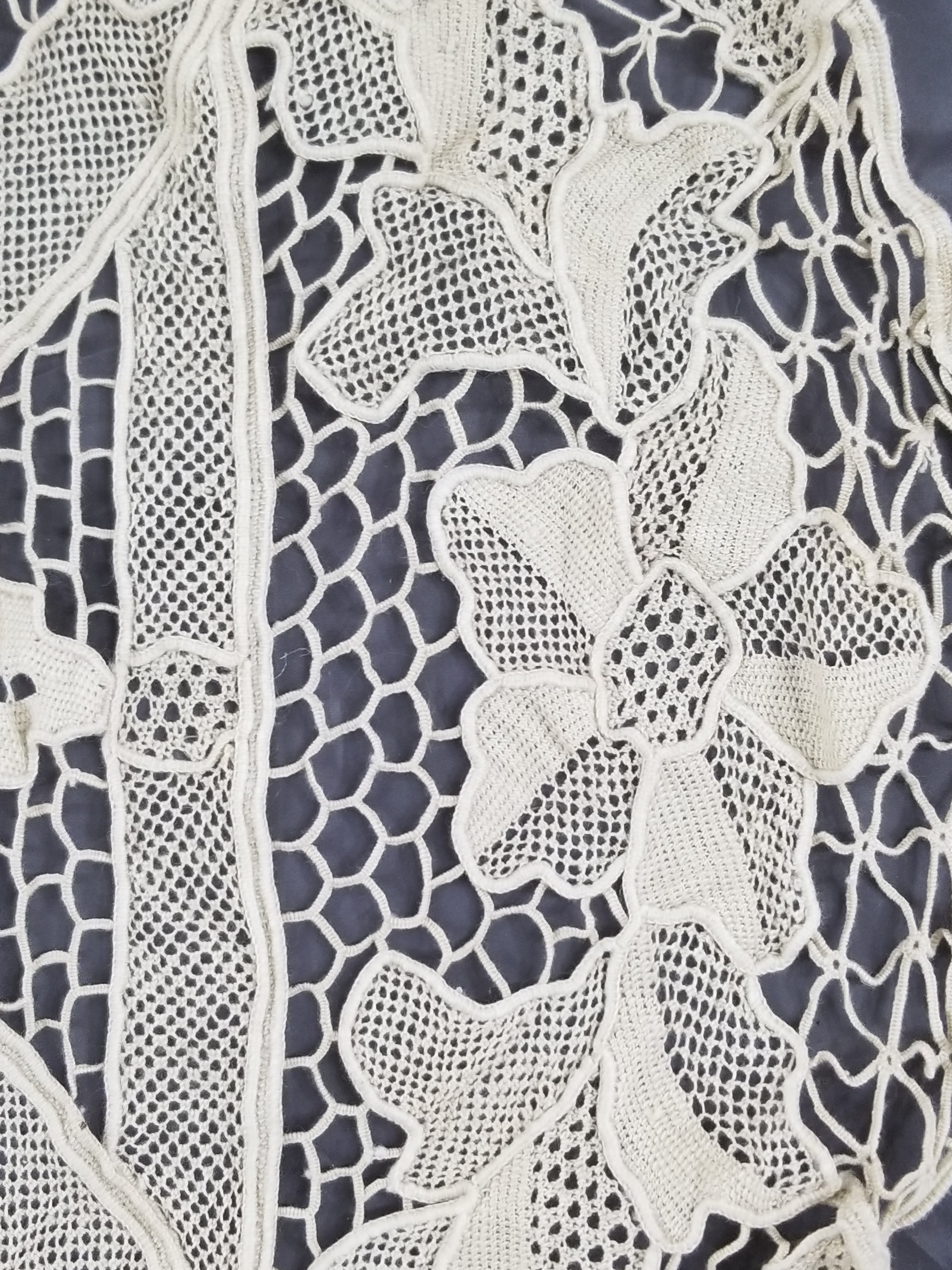 Vintage Italian Point De Venice Needle Lace Tablecloth 240x150cm