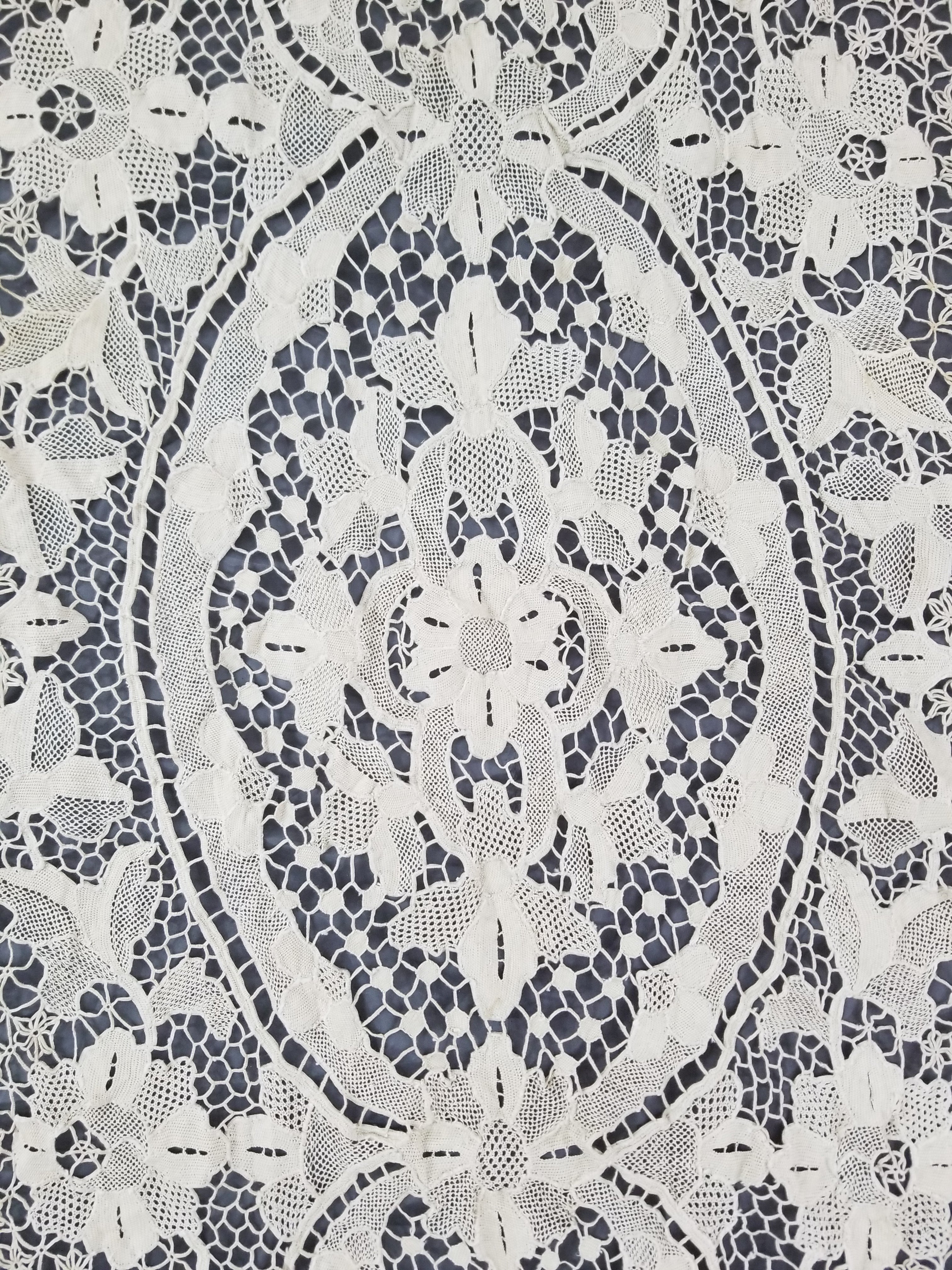 Vintage Italian Point De Venice Needle Lace Tablecloth 240x150cm