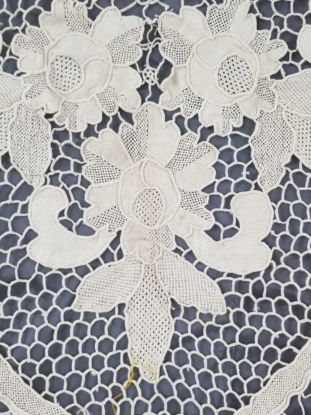 Vintage Italian Point De Venice Needle Lace Tablecloth 130x86cm