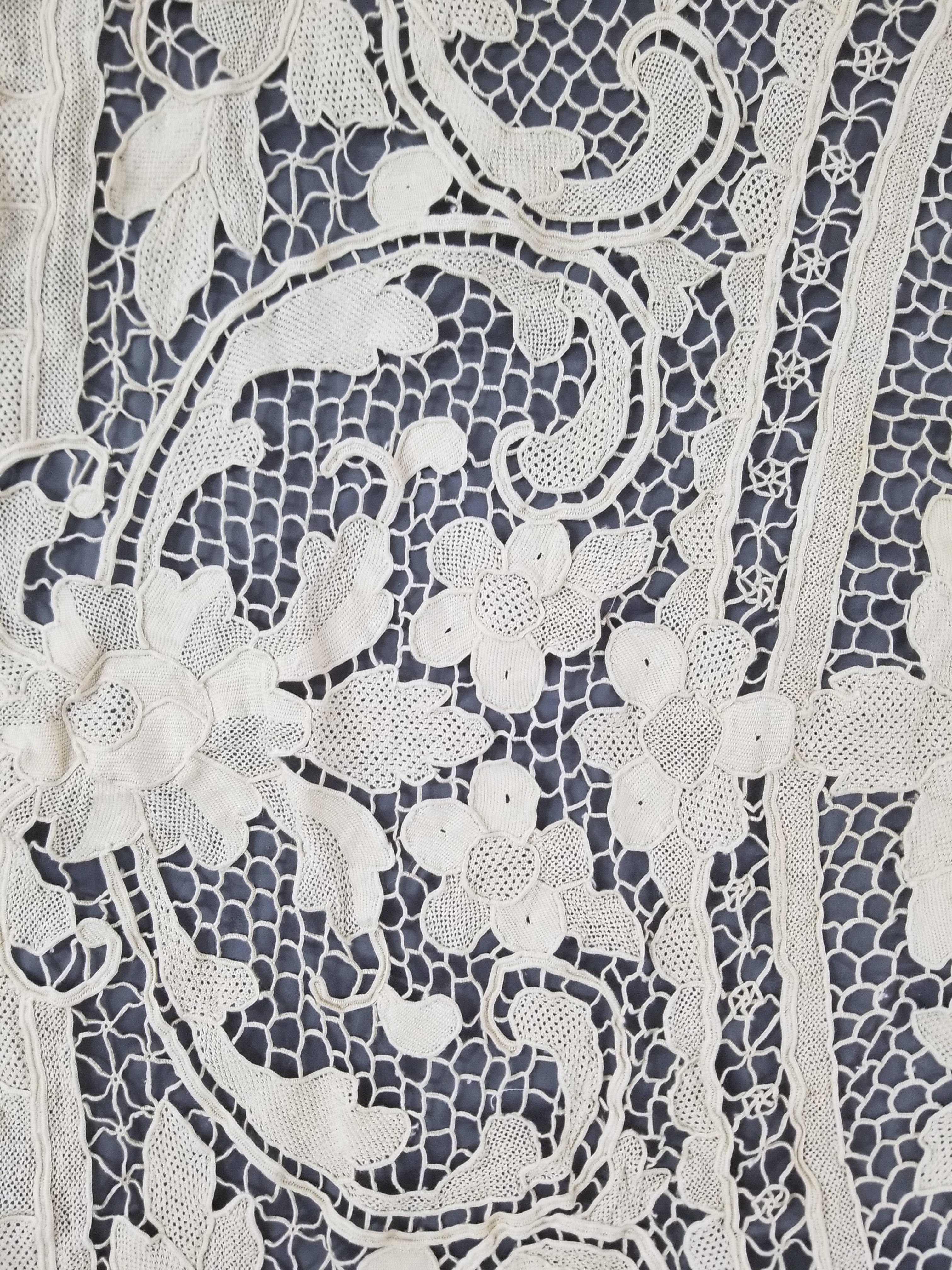 Vintage Italian Point De Venice Needle Lace Tablecloth 130x86cm