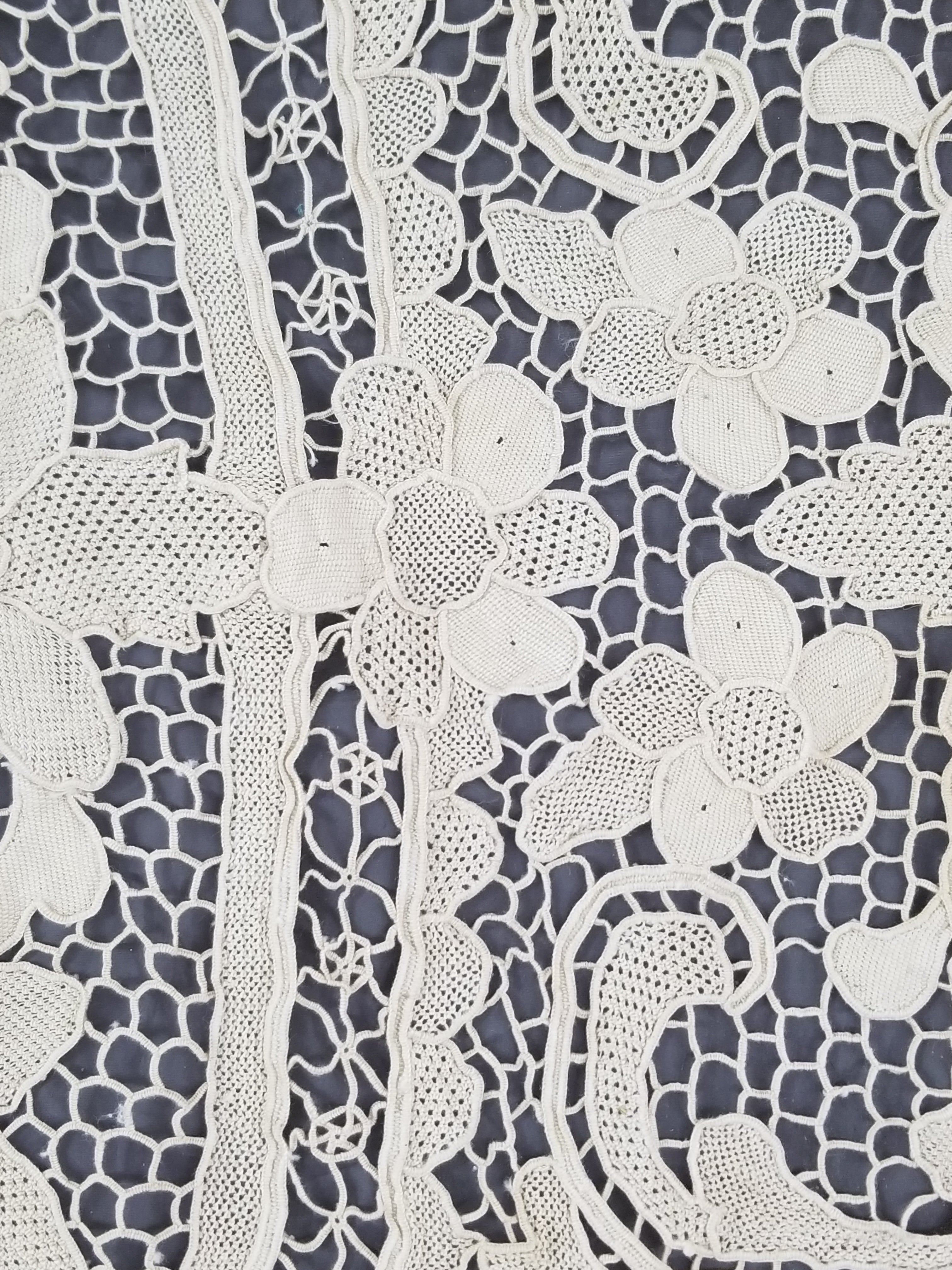Vintage Italian Point De Venice Needle Lace Tablecloth 130x86cm