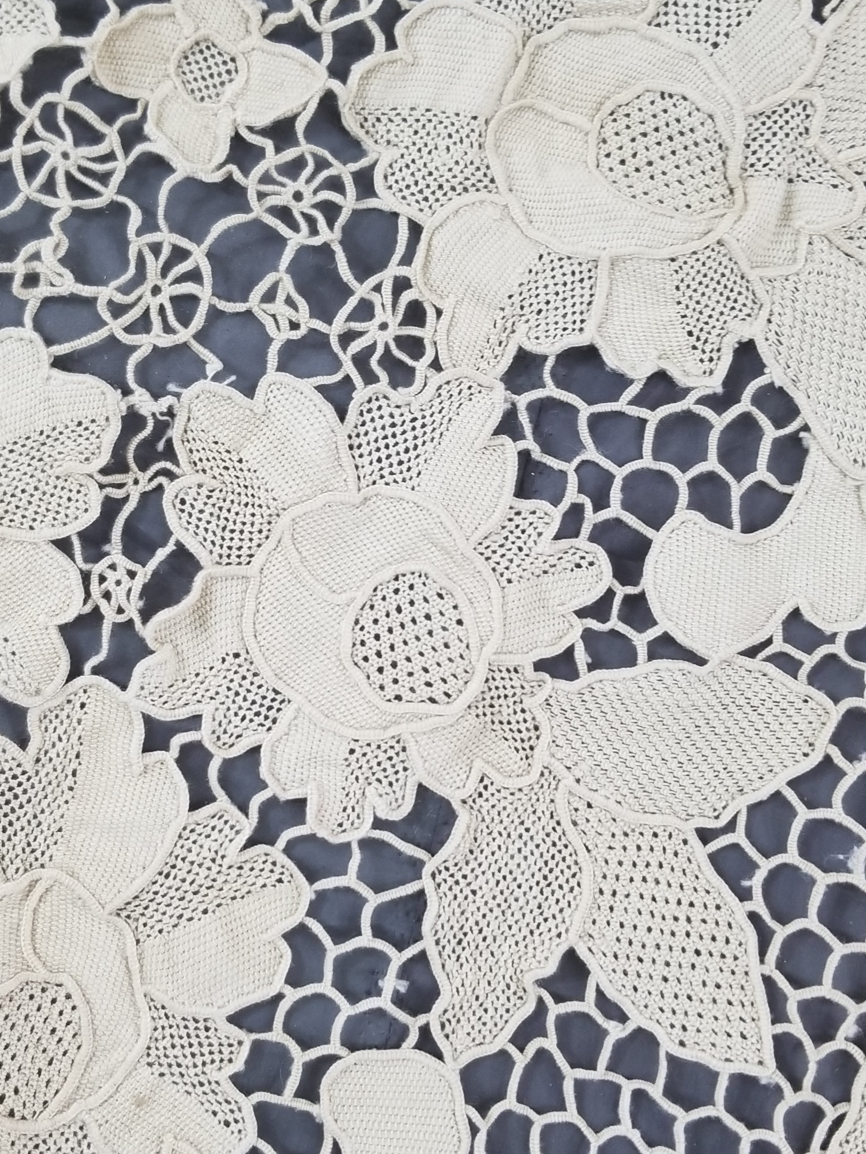 Vintage Italian Point De Venice Needle Lace Tablecloth 130x86cm