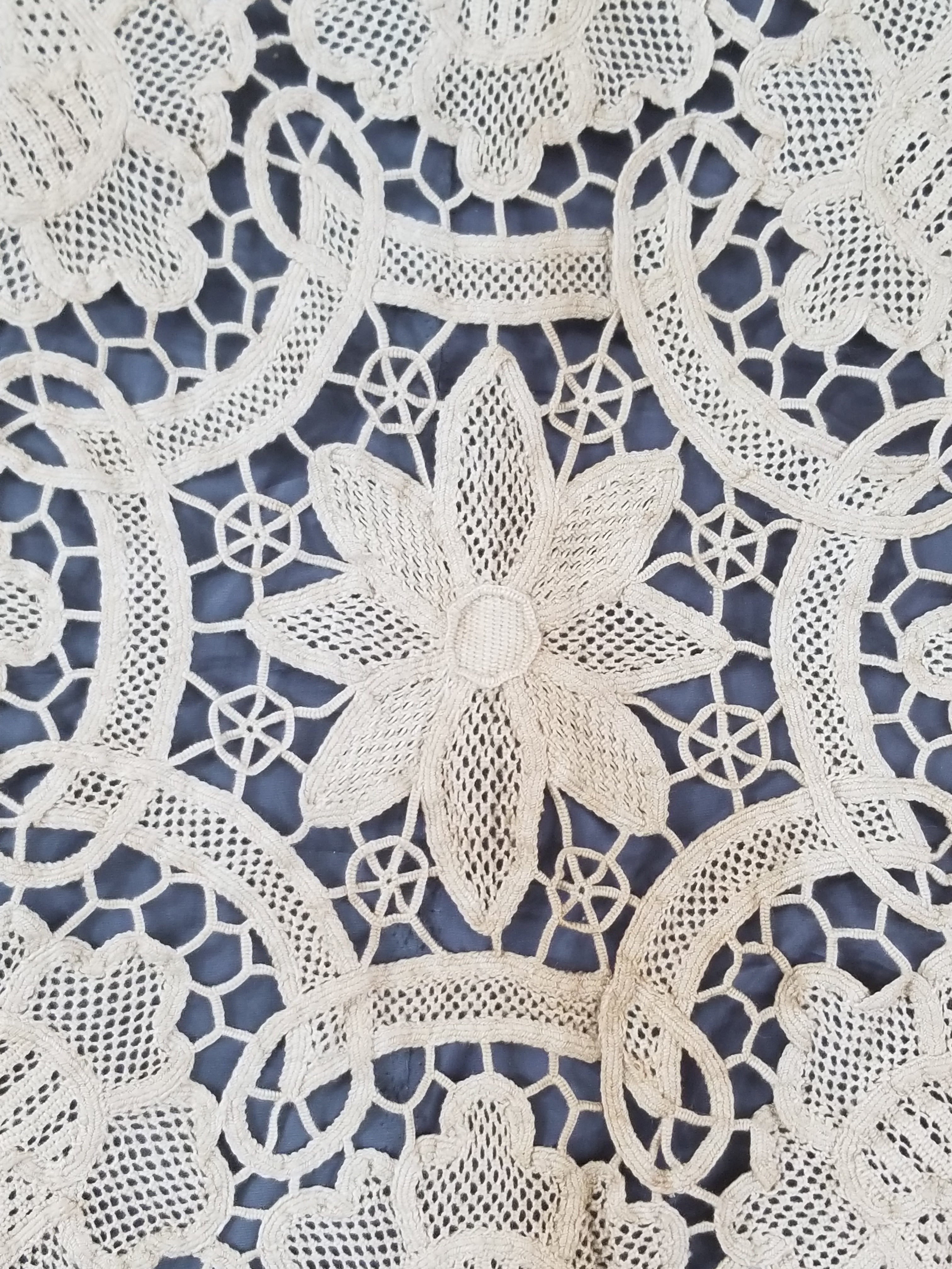 Vintage Italian Point De Venice Needle Lace Tablecloth 265x210cm