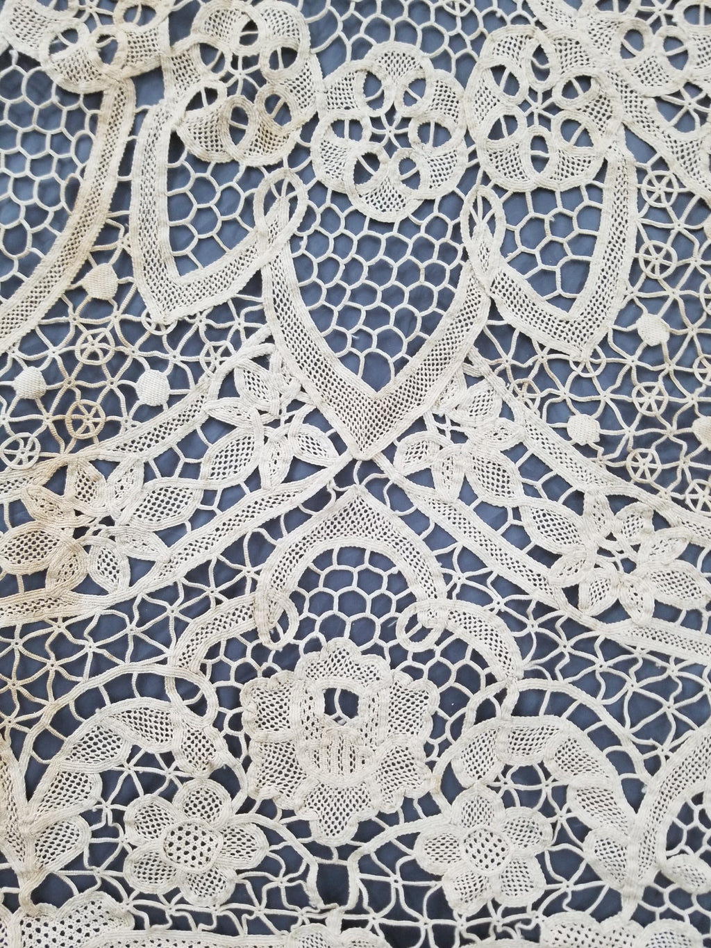 Vintage Italian Point De Venice Needle Lace Tablecloth 265x210cm
