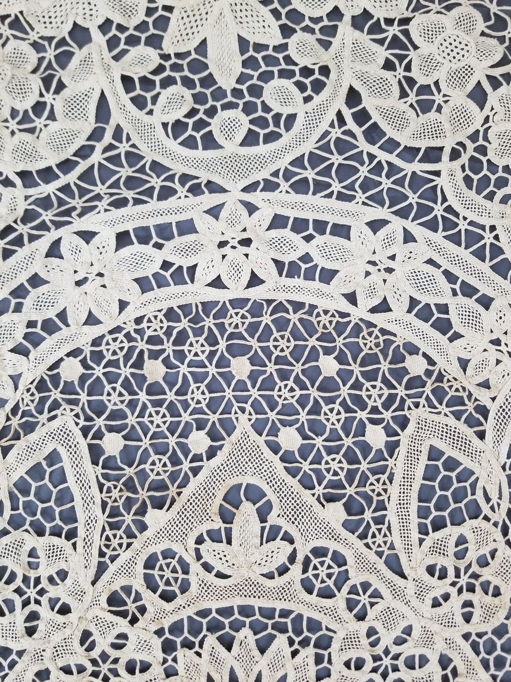 Vintage Italian Point De Venice Needle Lace Tablecloth 265x210cm