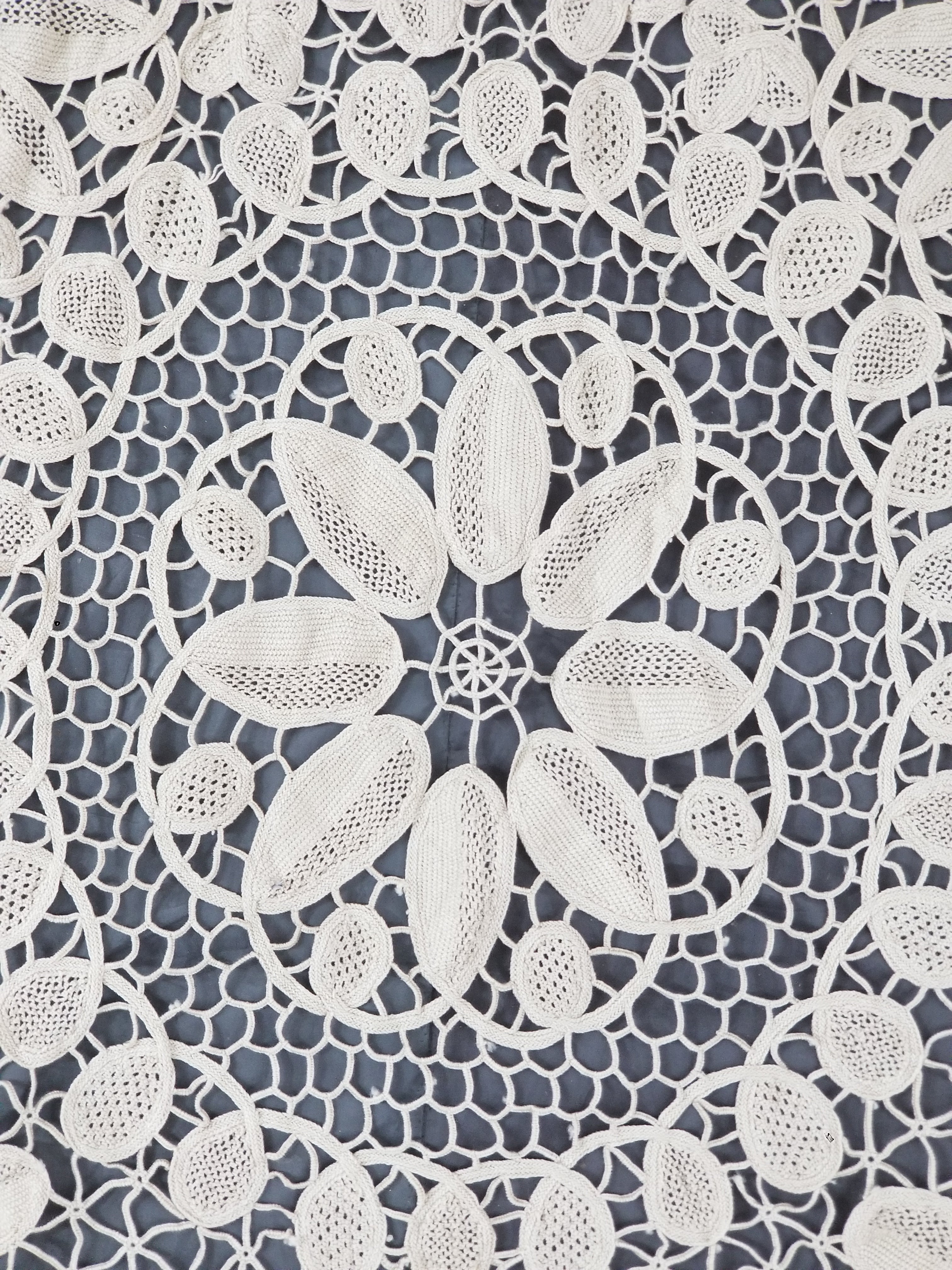 Vintage Italian Point De Venice Needle Lace Tablecloth 200x160cm