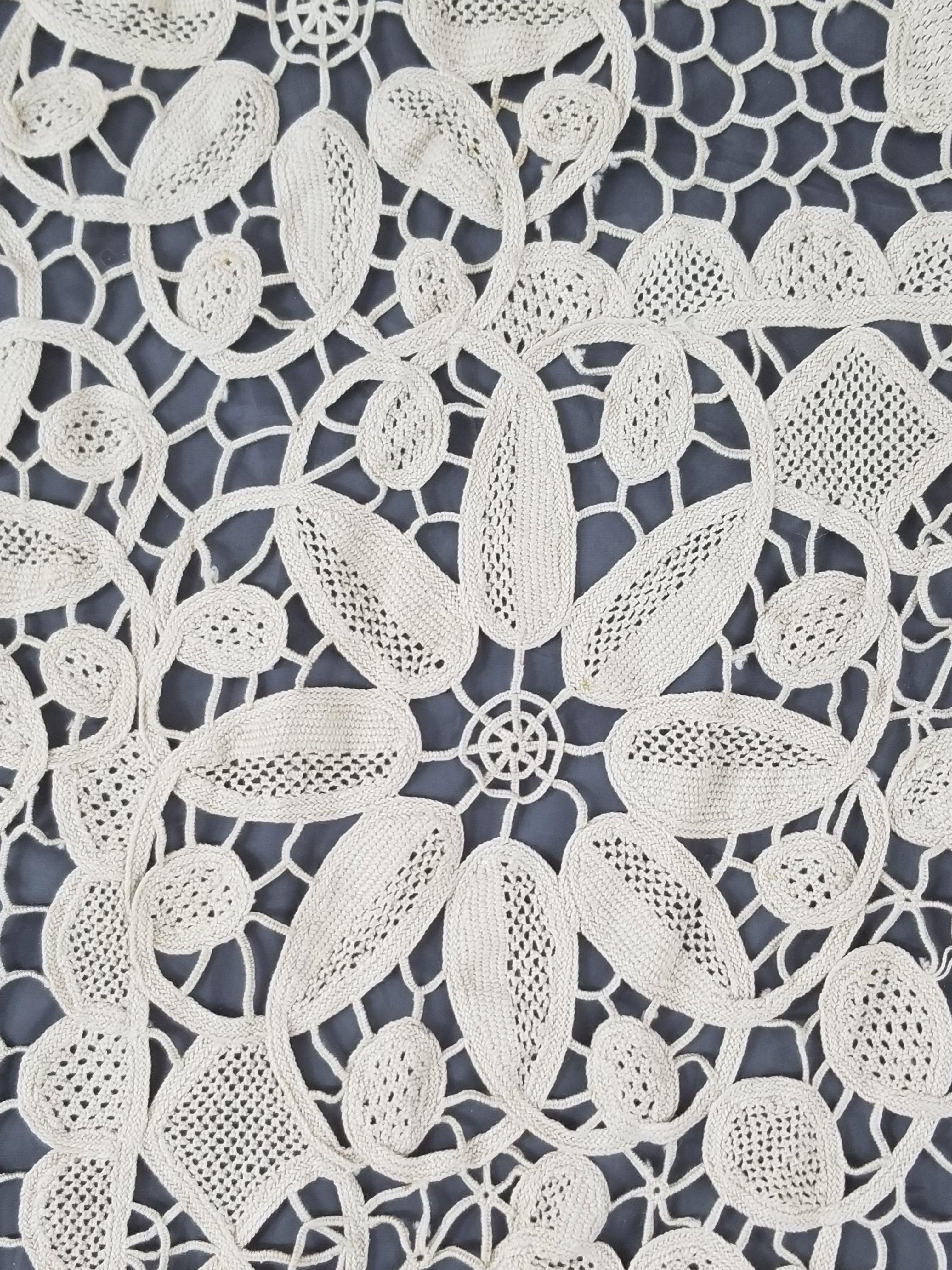 Vintage Italian Point De Venice Needle Lace Tablecloth 200x160cm