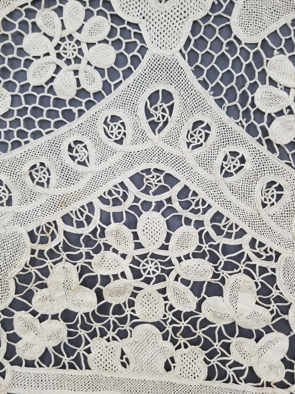 Vintage Italian Point De Venice Needle Lace Tablecloth 200x160cm