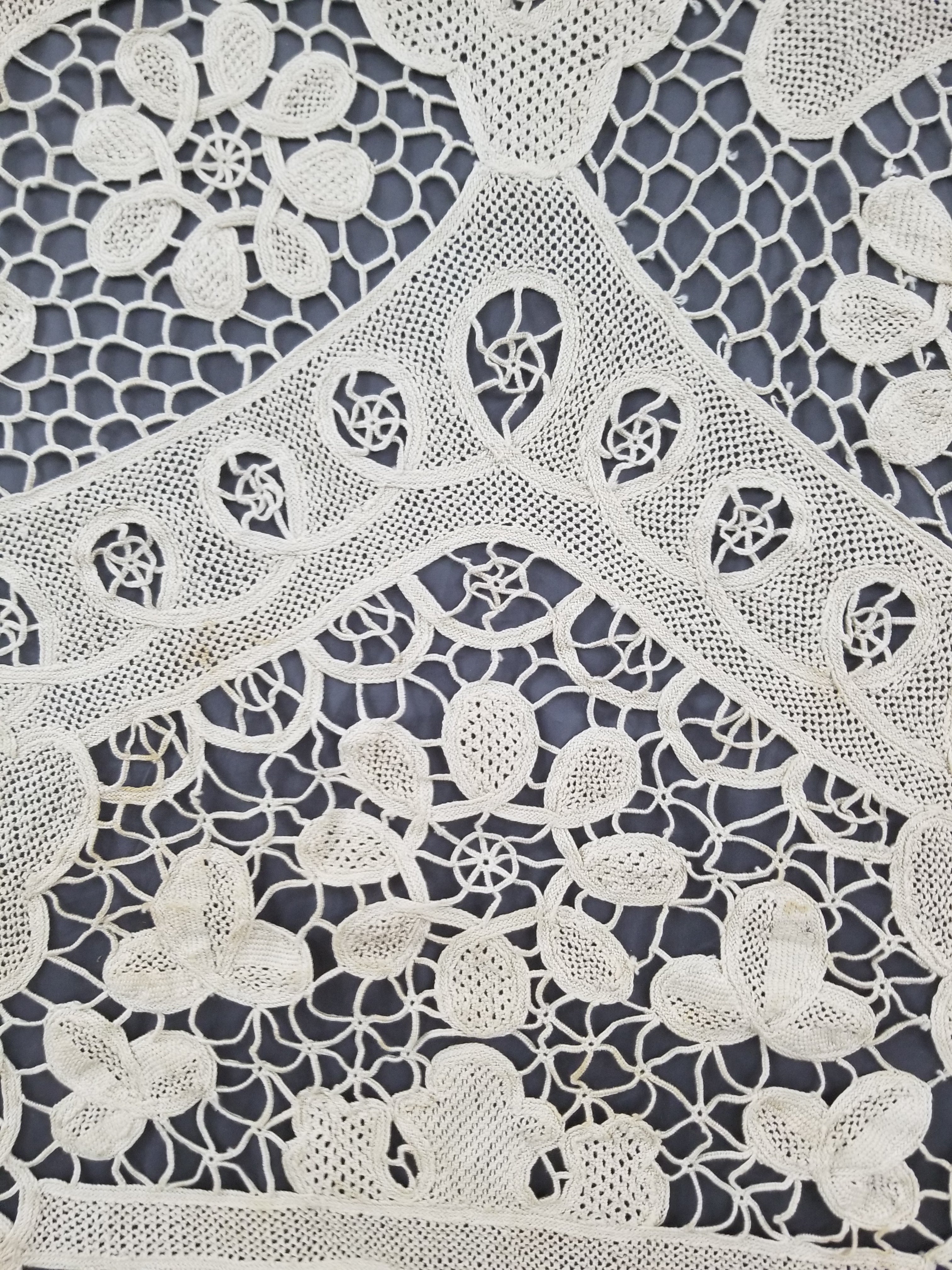 Vintage Italian Point De Venice Needle Lace Tablecloth 200x160cm
