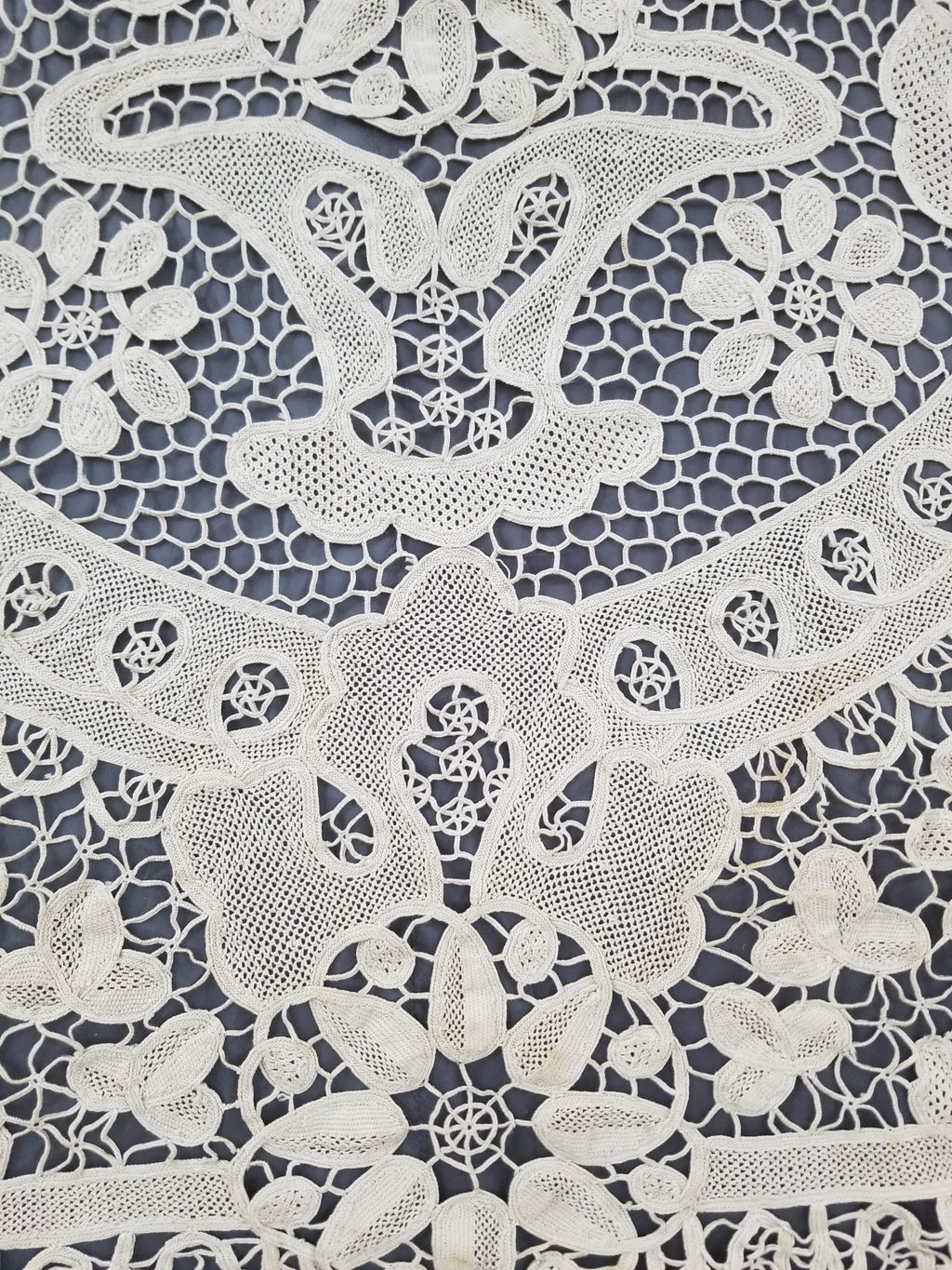 Vintage Italian Point De Venice Needle Lace Tablecloth 200x160cm
