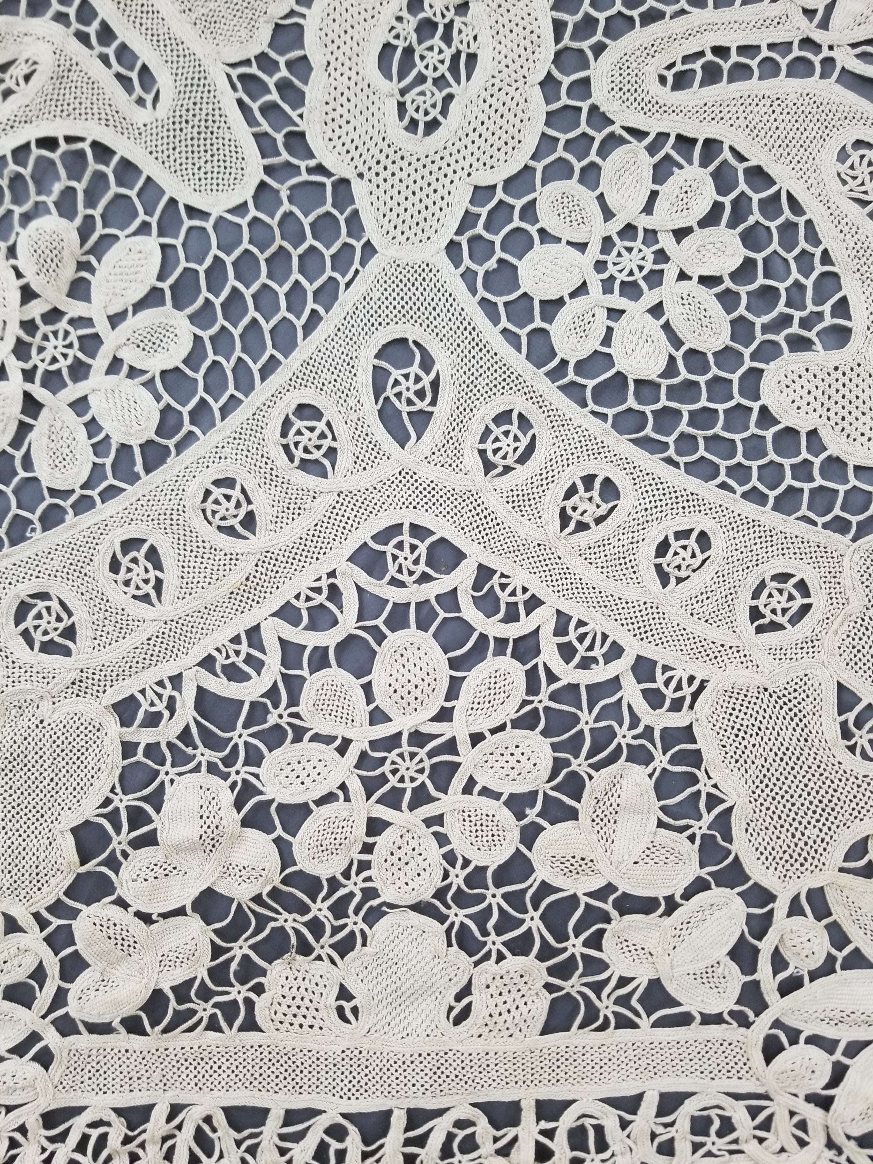 Vintage Italian Point De Venice Needle Lace Tablecloth 200x160cm