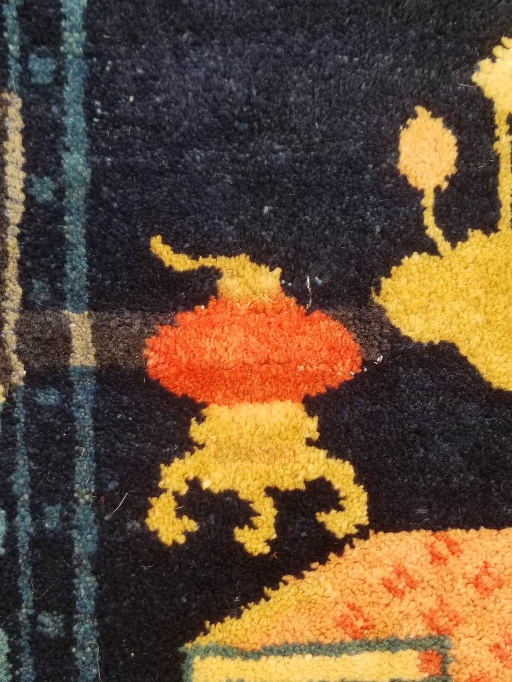 Antique Traditional Handmade Chinese Peking Wool Multicolor Rug 134x67cm