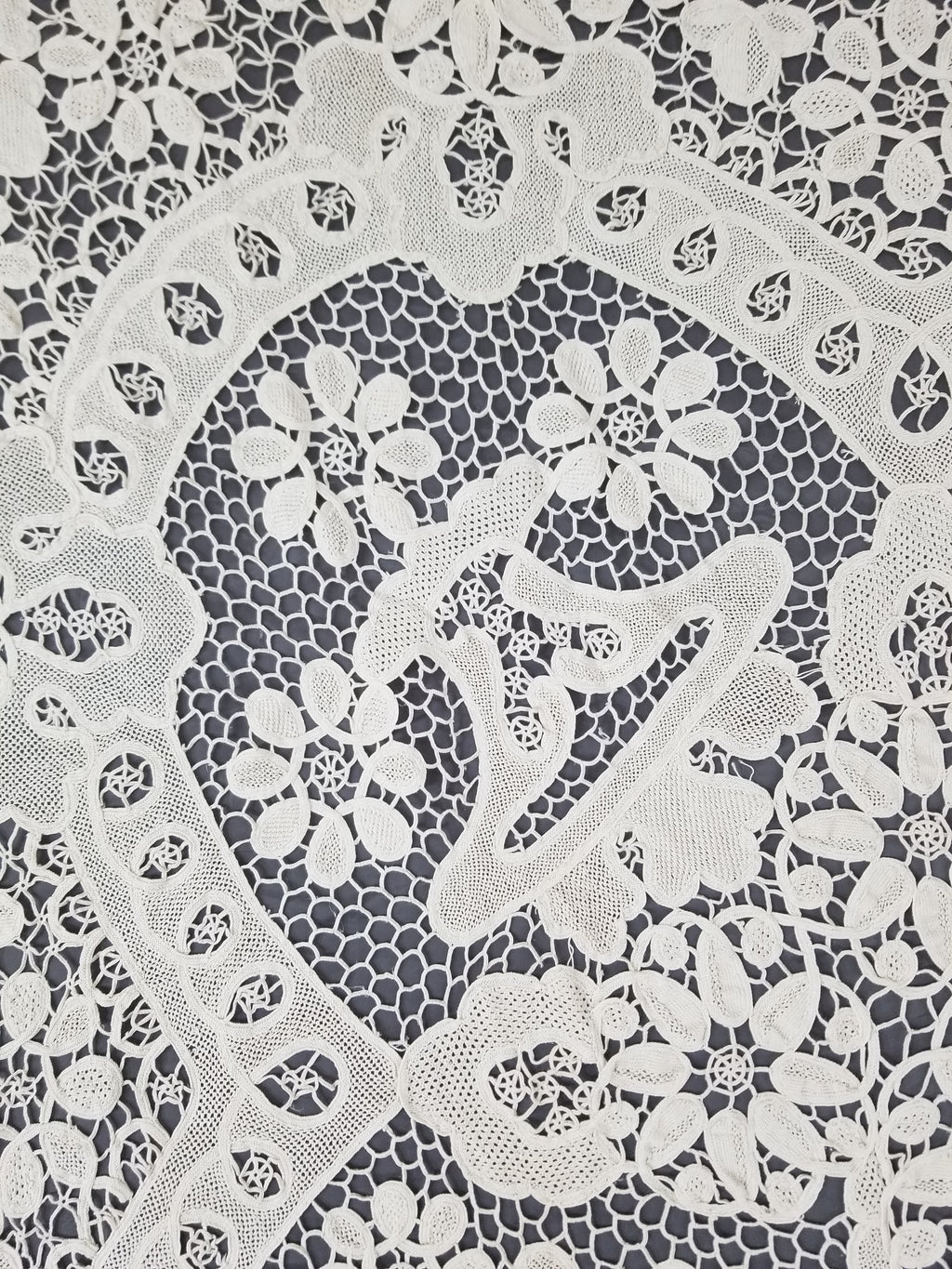 Vintage Italian Point De Venice Needle Lace Tablecloth 193x150cm