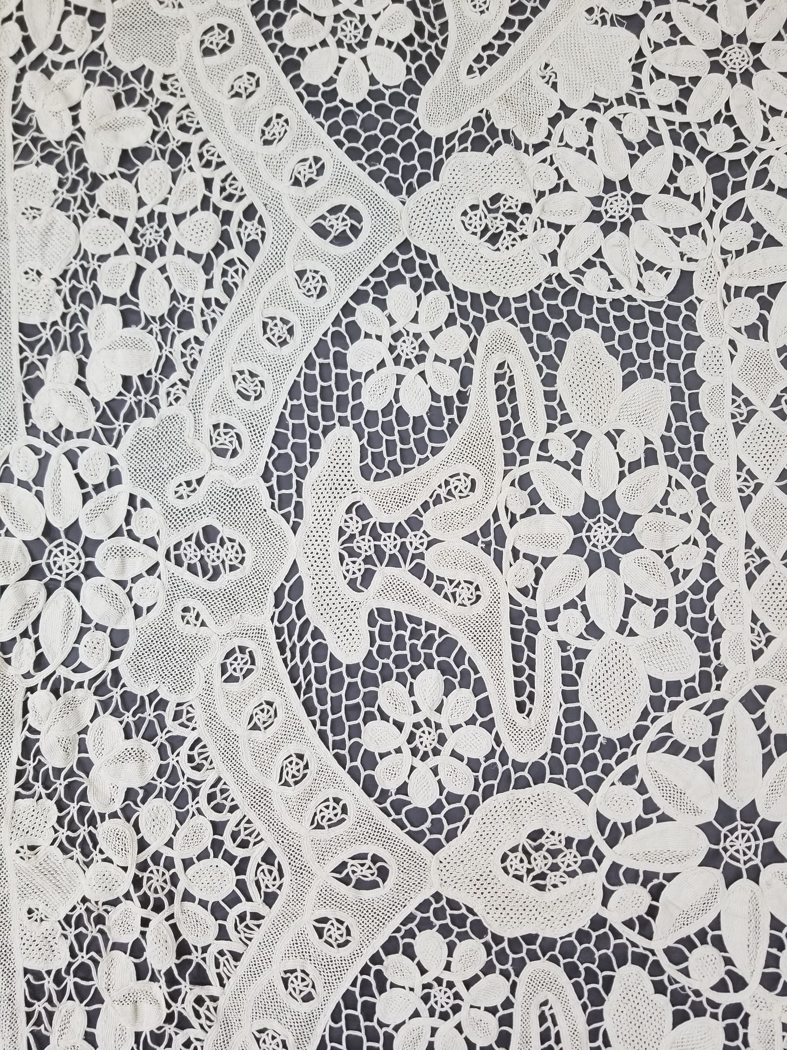Vintage Italian Point De Venice Needle Lace Tablecloth 193x150cm