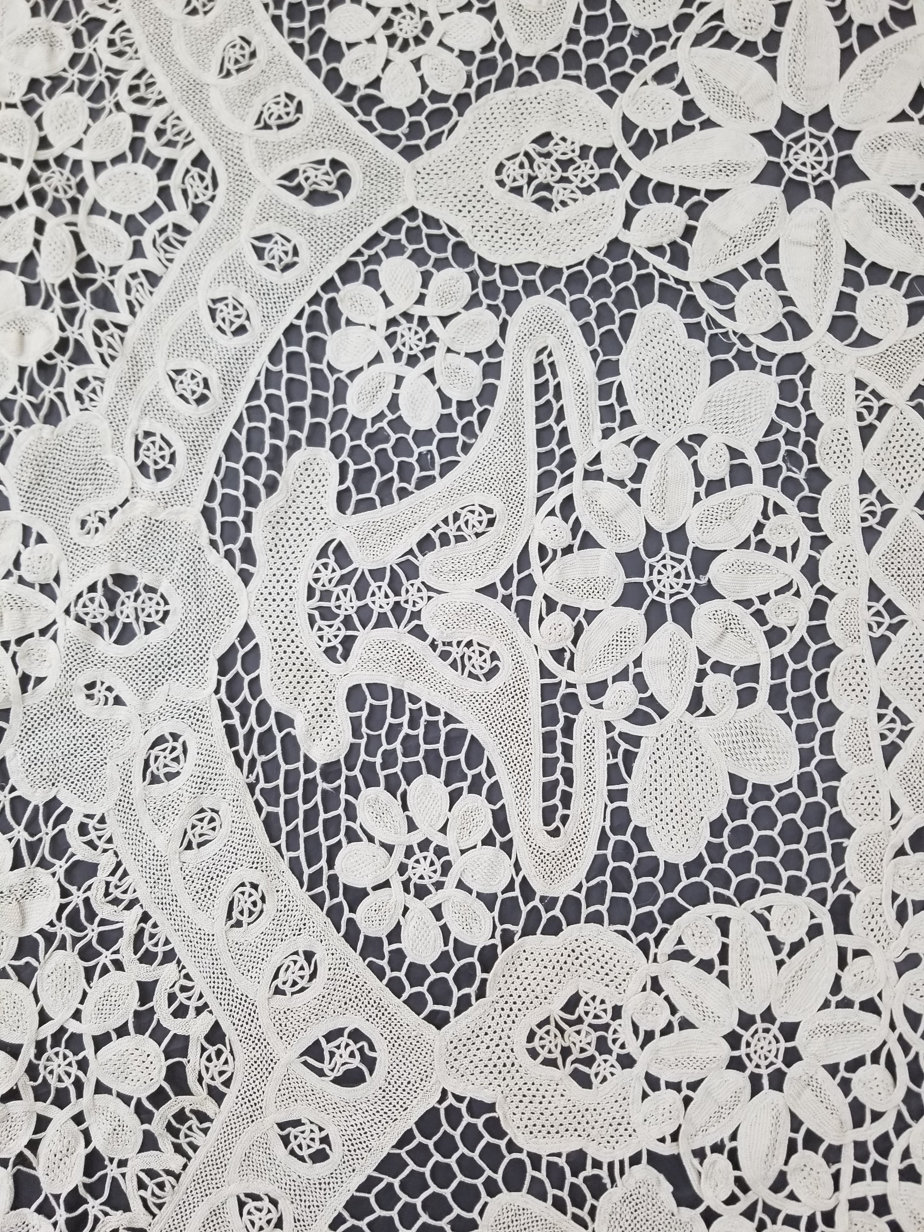 Vintage Italian Point De Venice Needle Lace Tablecloth 193x150cm