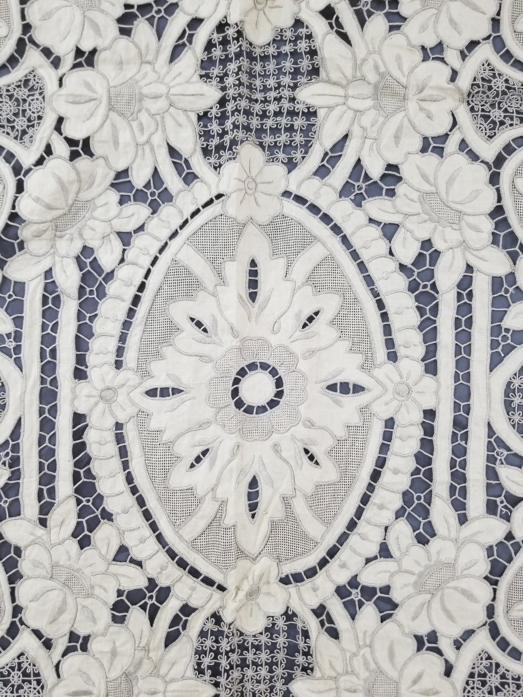 Vintage Madeira Hand Embroidered Cut Work Tablecloth 295x166cm