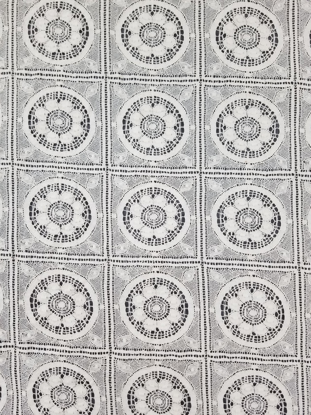 Vintage Itailian Handmade Crocheted Floral Tablecloth 326x224cm