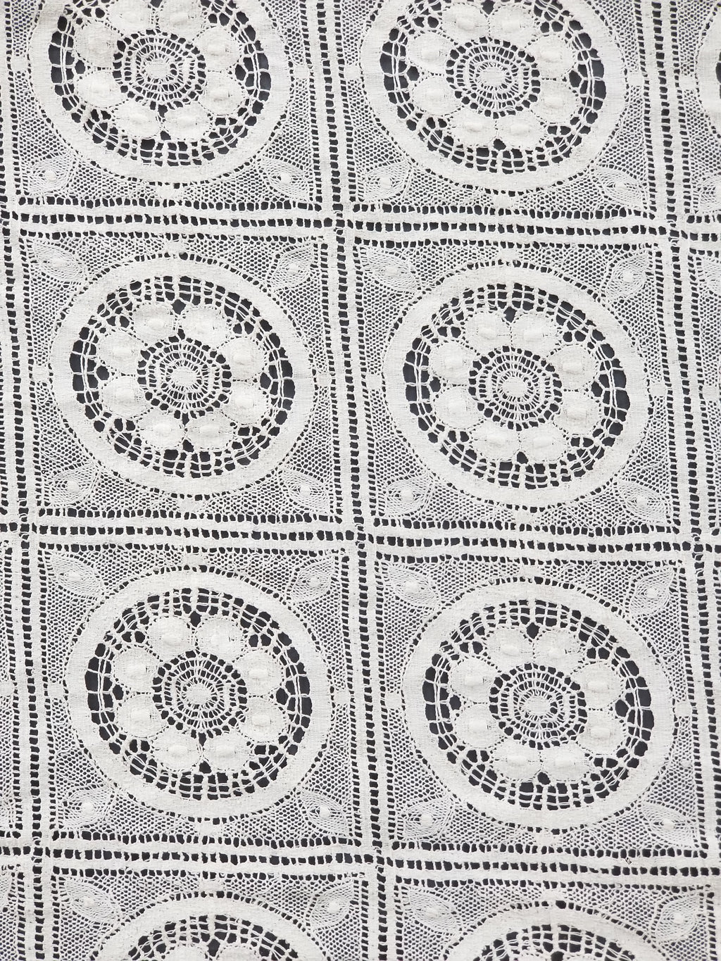 Vintage Itailian Handmade Crocheted Floral Tablecloth 326x224cm