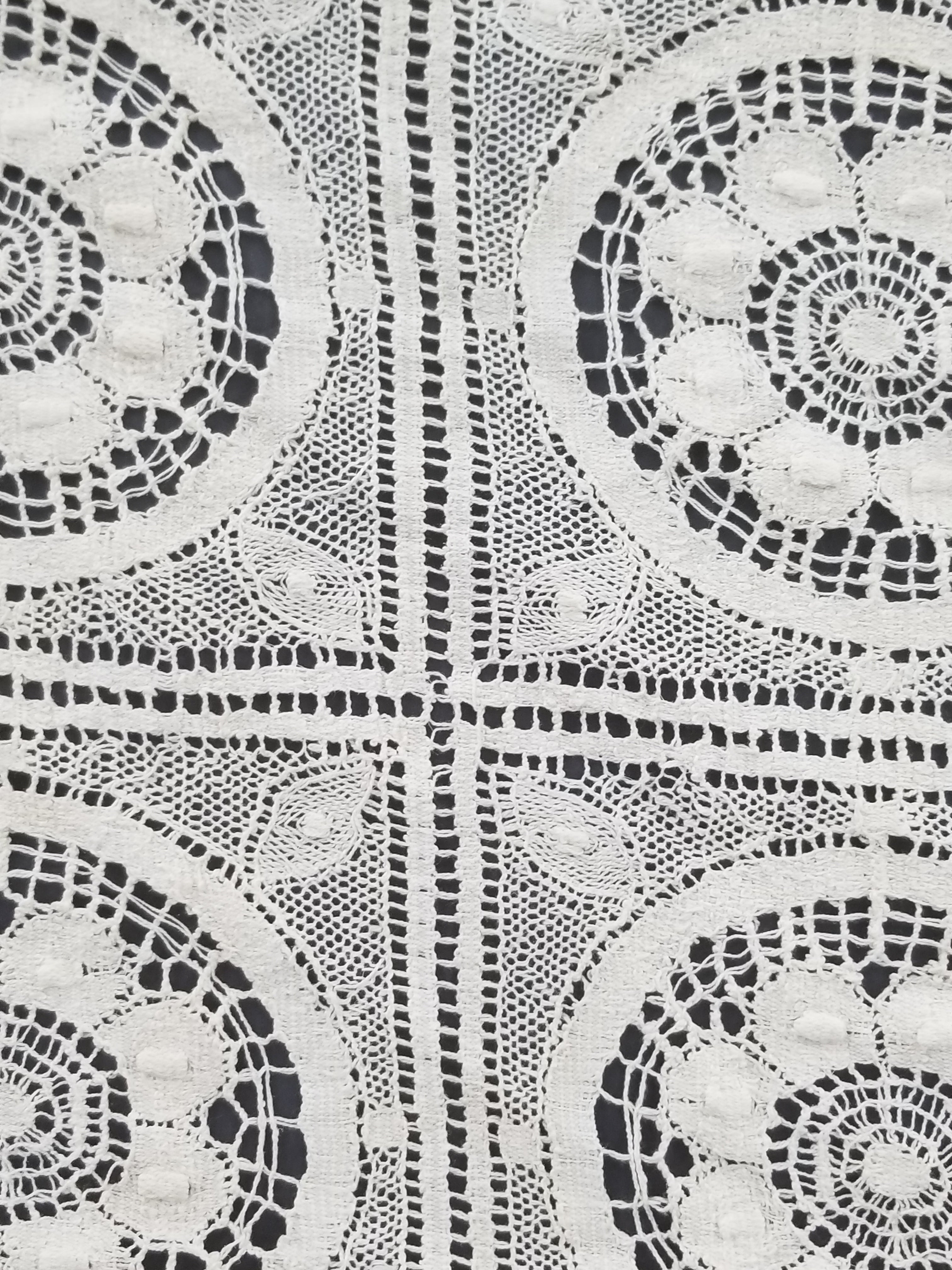 Vintage Itailian Handmade Crocheted Floral Tablecloth 326x224cm