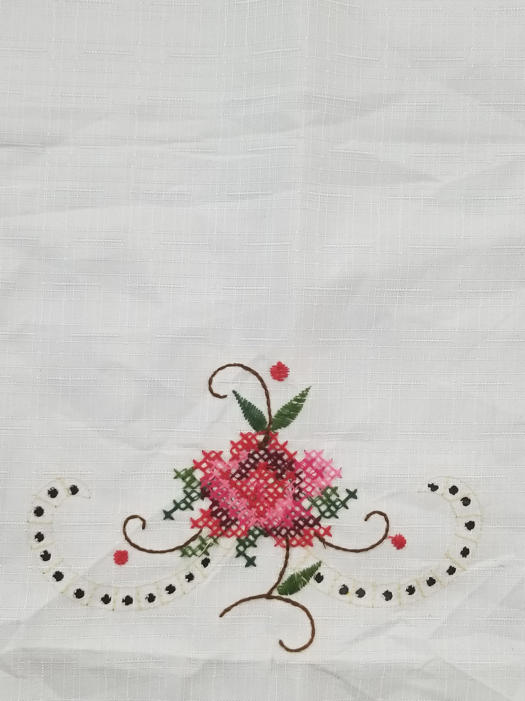 Vintage Beautiful Cross Stitch Hand Embroidered Floral Tablecloth 176x131cm