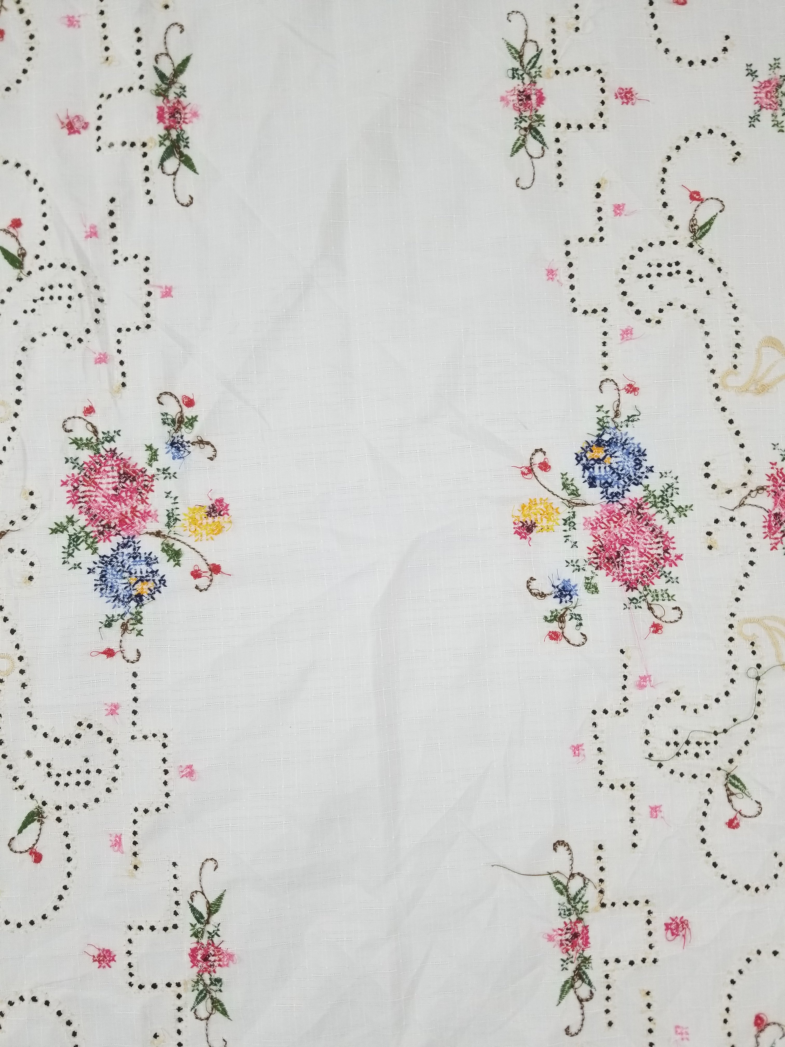 Vintage Beautiful Cross Stitch Hand Embroidered Floral Tablecloth 176x131cm
