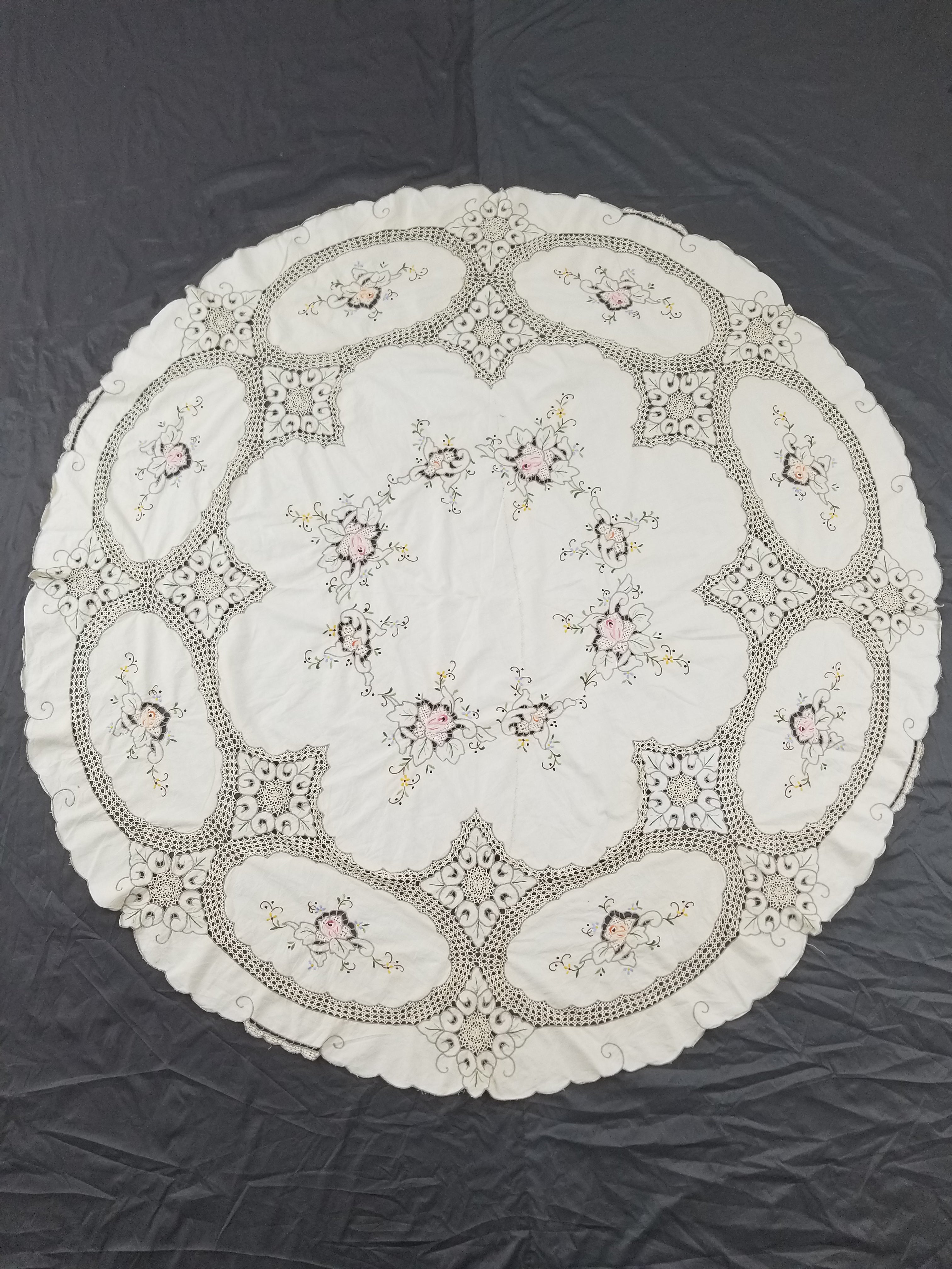 Antique Style Round Tablecloth - Hand Embroidery Roses & Crochet Details 164x158cm