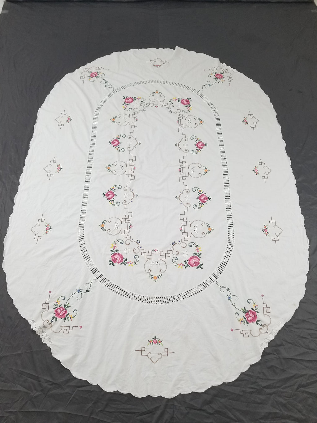 Vintage Cross Stitch Hand Embroidered Floral Scalloped Edges Tablecloth 250x168cm