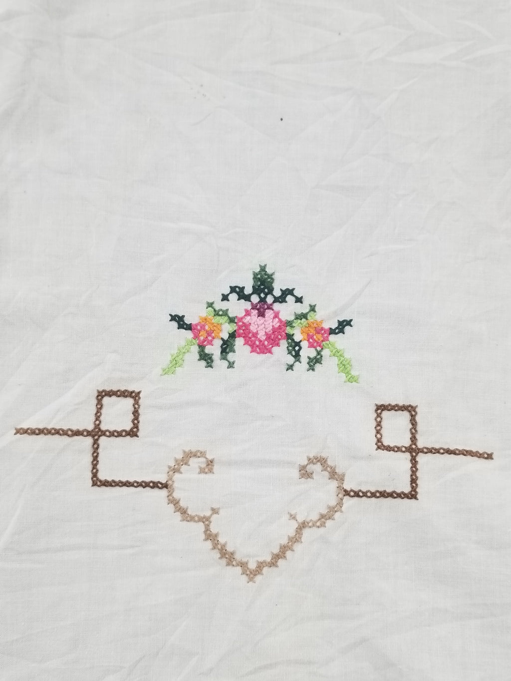 Vintage Cross Stitch Hand Embroidered Floral Scalloped Edges Tablecloth 250x168cm