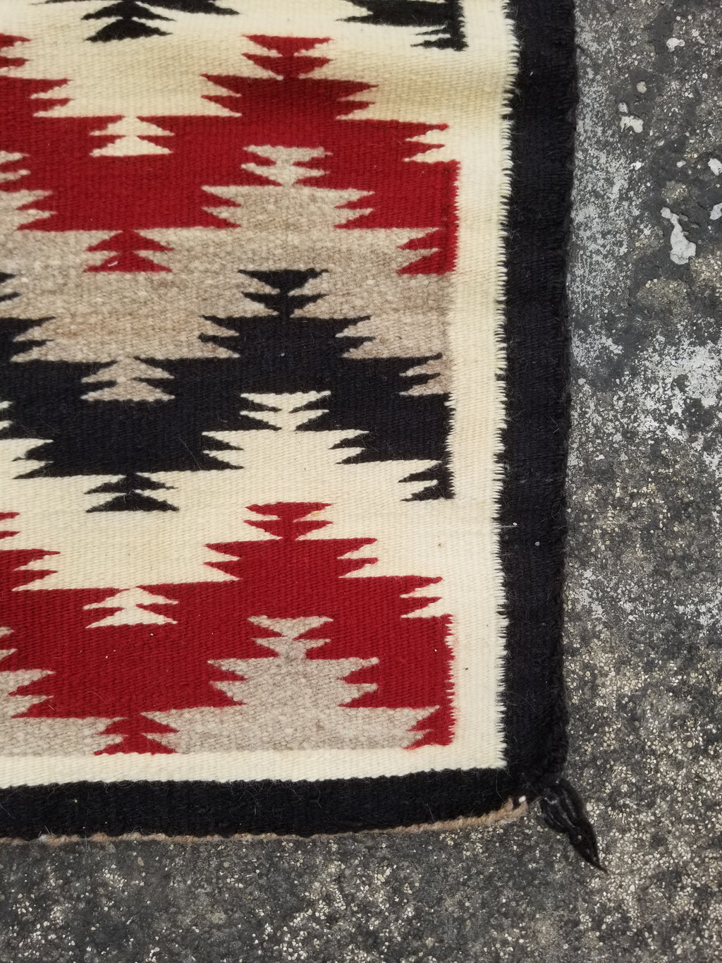 Antique Traditional Navajo Handwoven Native American Ganado Wool Rug 27x18in