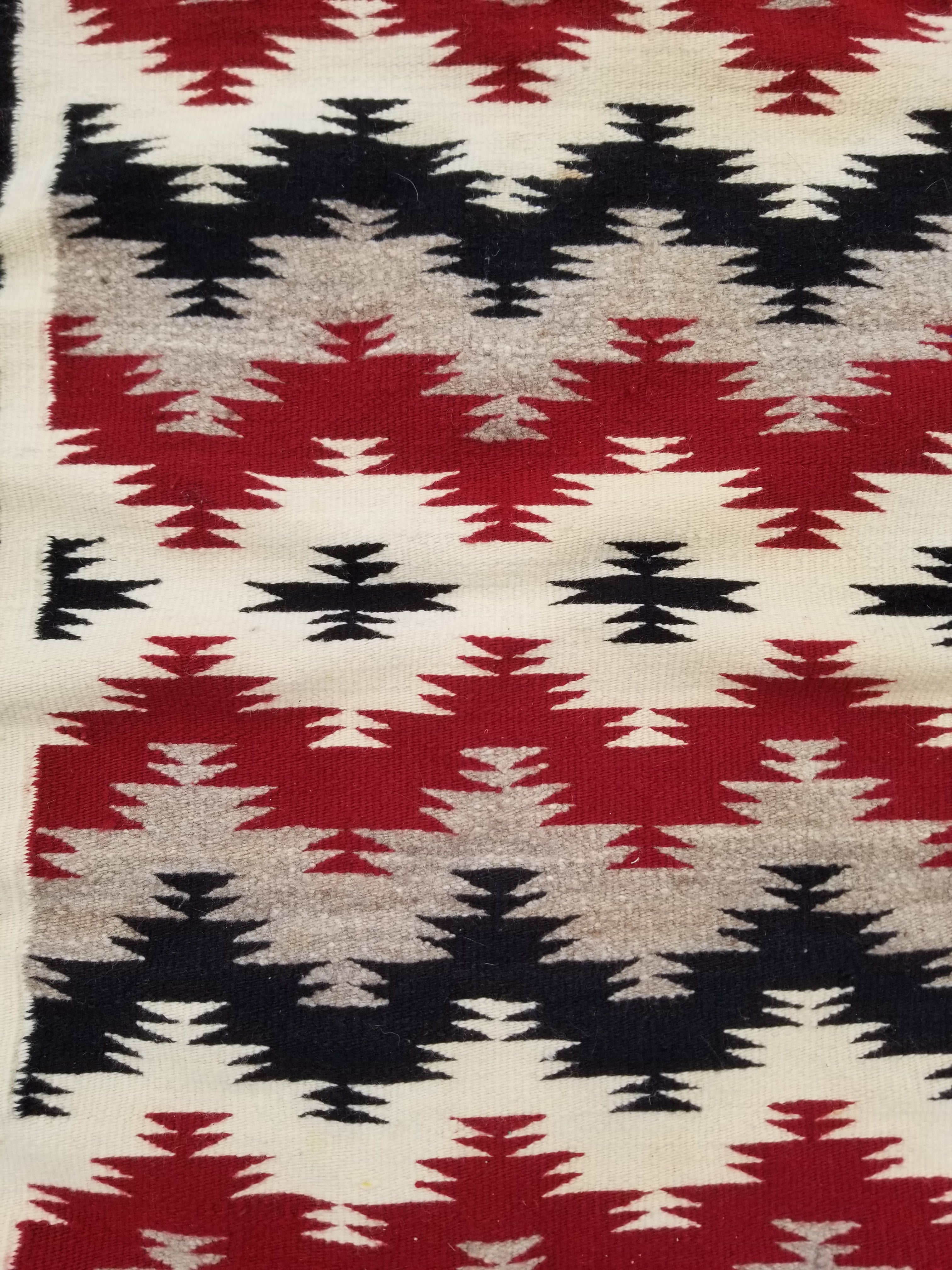 Antique Traditional Navajo Handwoven Native American Ganado Wool Rug 27x18in