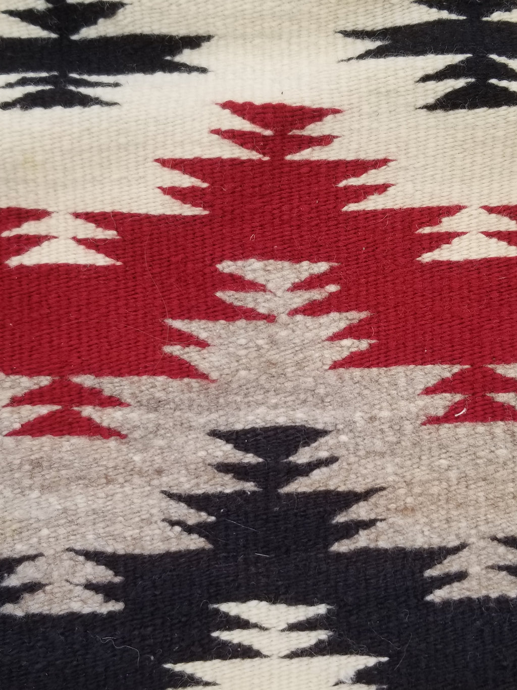 Antique Traditional Navajo Handwoven Native American Ganado Wool Rug 27x18in