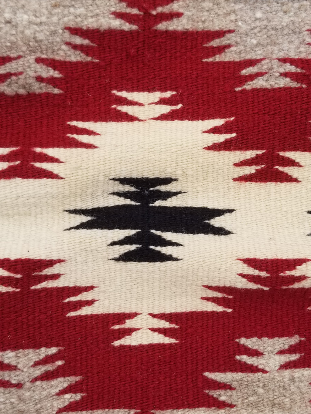 Antique Traditional Navajo Handwoven Native American Ganado Wool Rug 27x18in