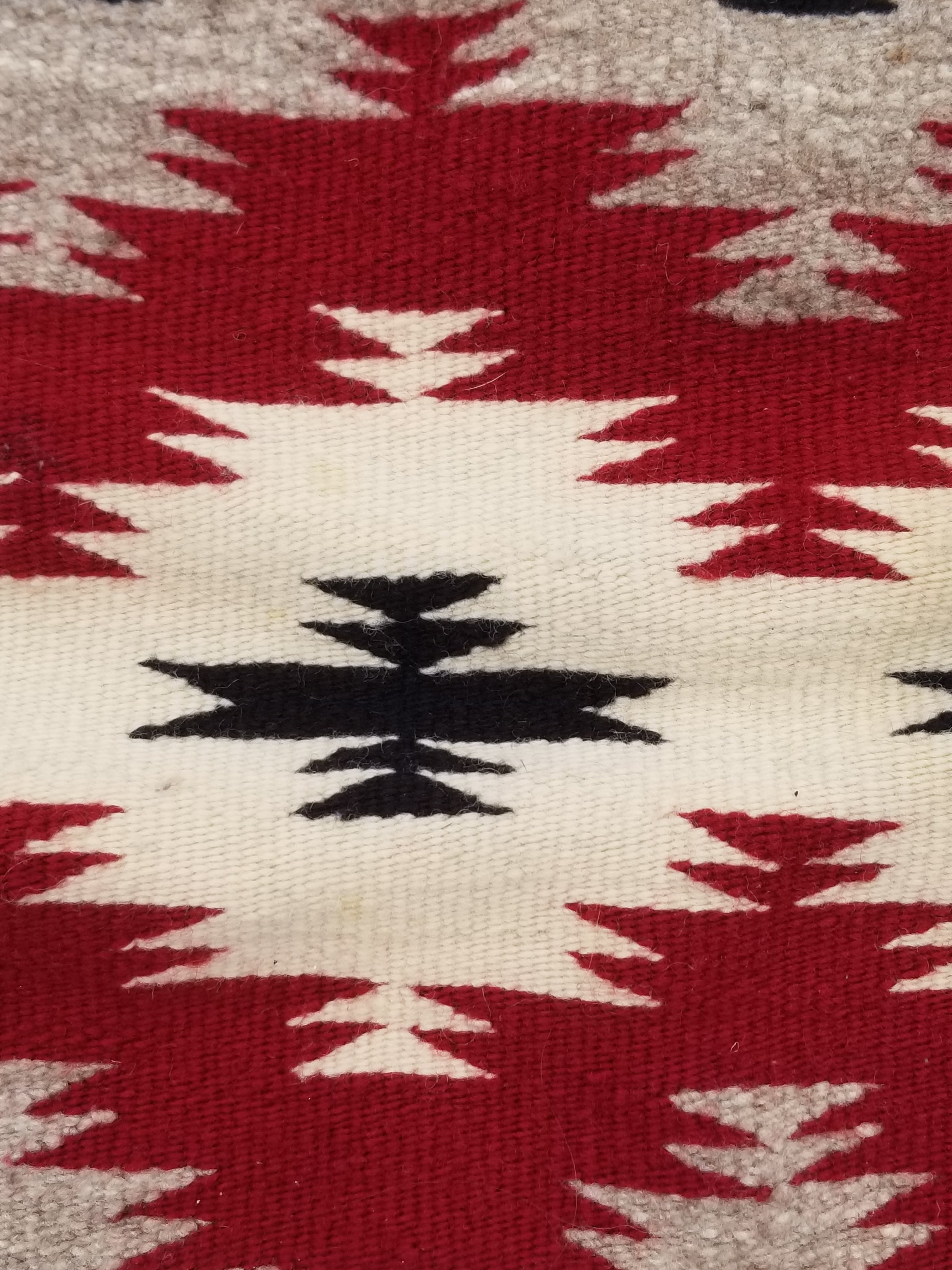 Antique Traditional Navajo Handwoven Native American Ganado Wool Rug 27x18in