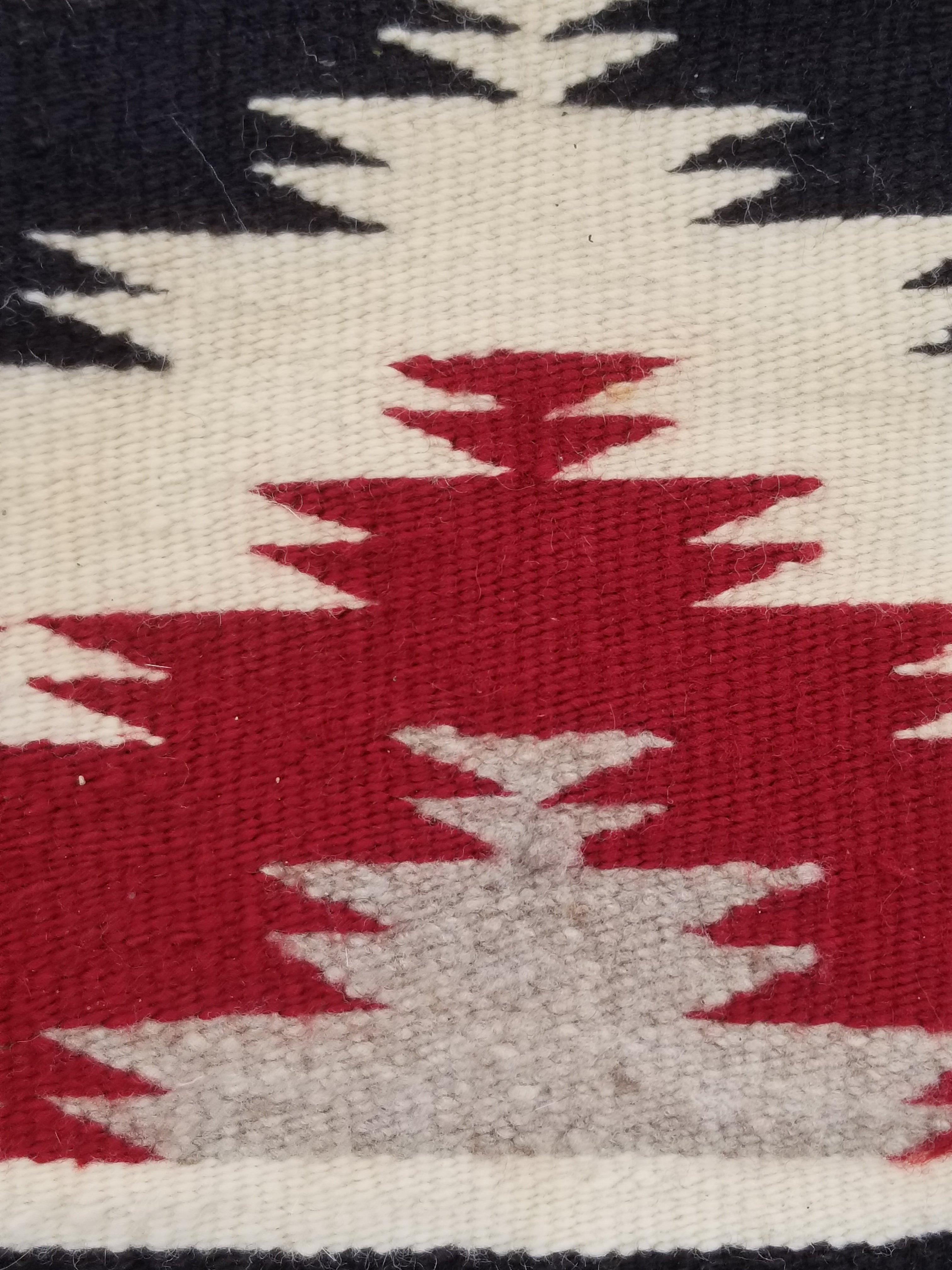 Antique Traditional Navajo Handwoven Native American Ganado Wool Rug 27x18in