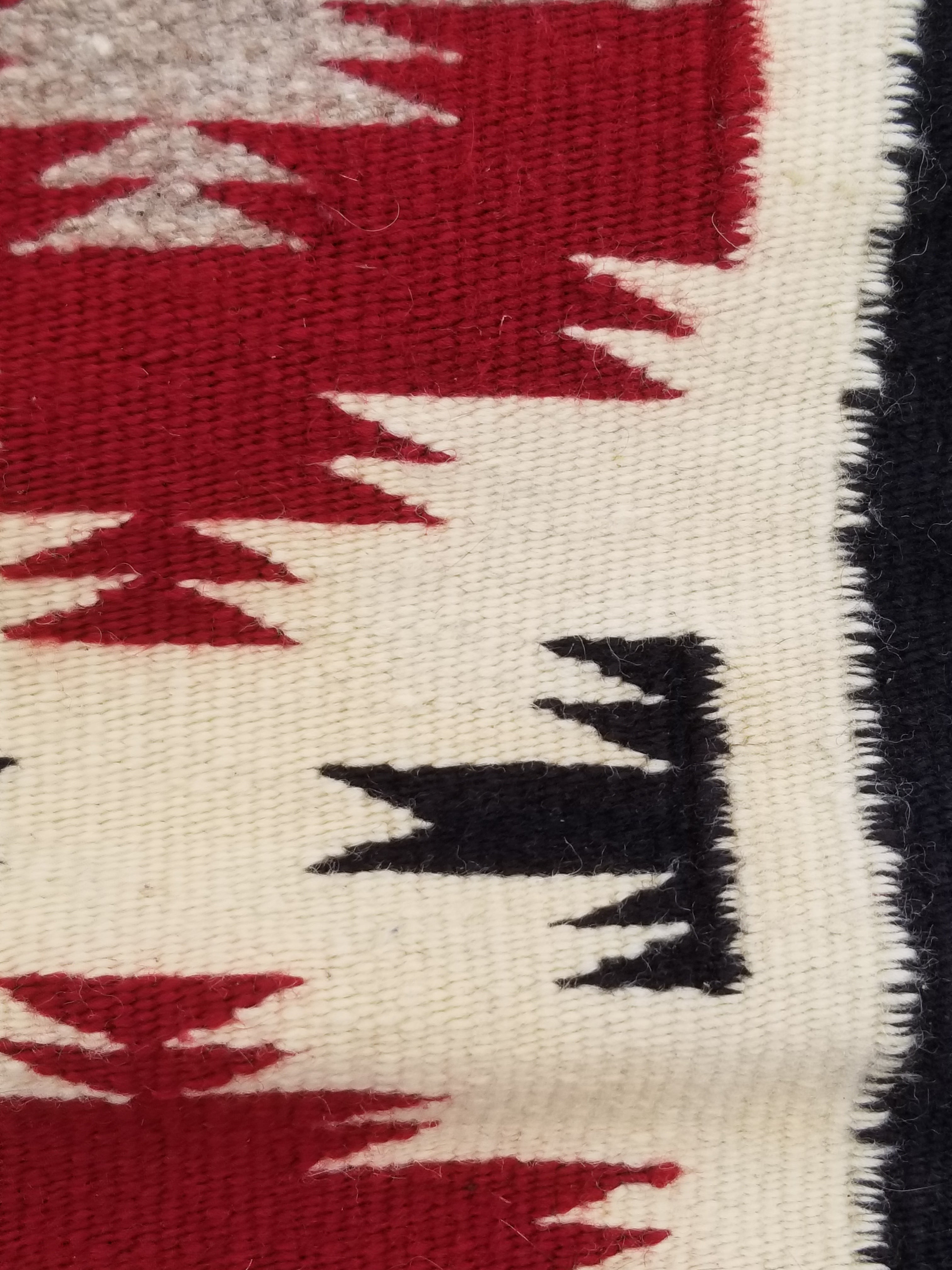 Antique Traditional Navajo Handwoven Native American Ganado Wool Rug 27x18in