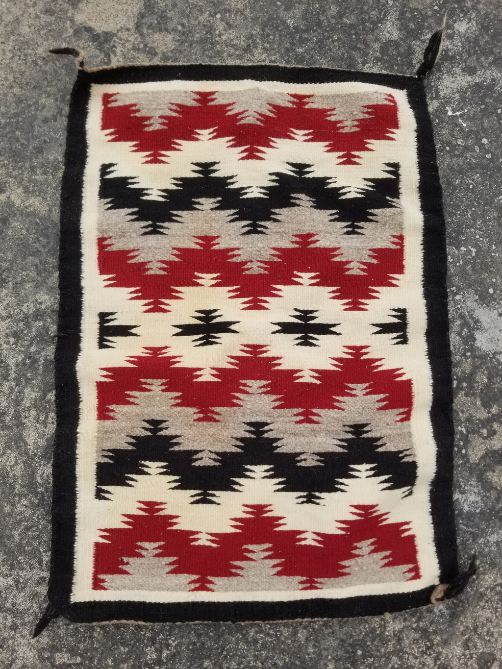 Antique Traditional Navajo Handwoven Native American Ganado Wool Rug 27x18in