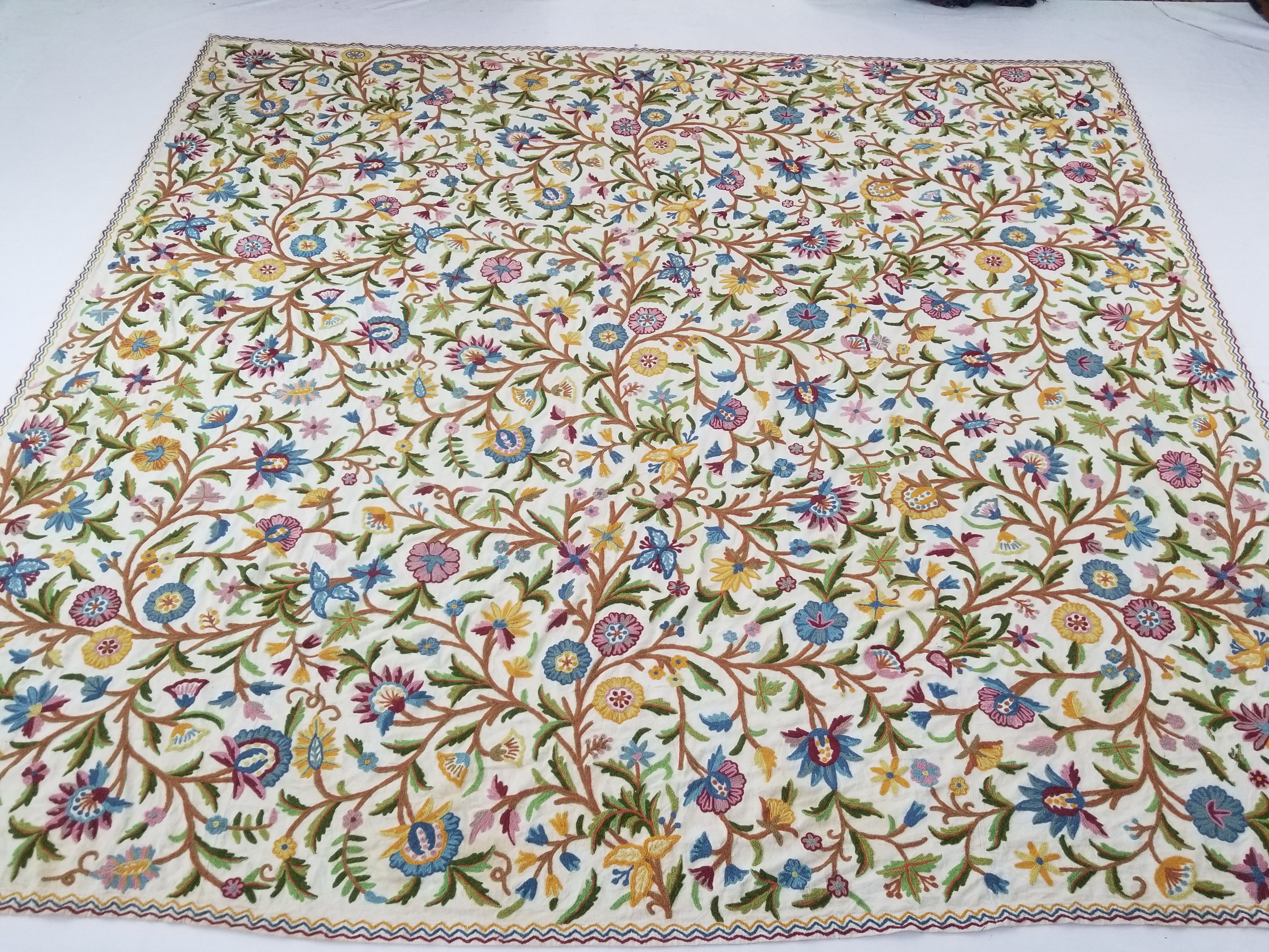 Vintage Indian Kashmiri Crewel Work Hand Embroidered Floral Bedspread 293x268cm