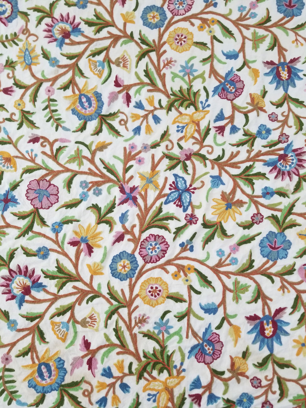 Vintage Indian Kashmiri Crewel Work Hand Embroidered Floral Bedspread 293x268cm
