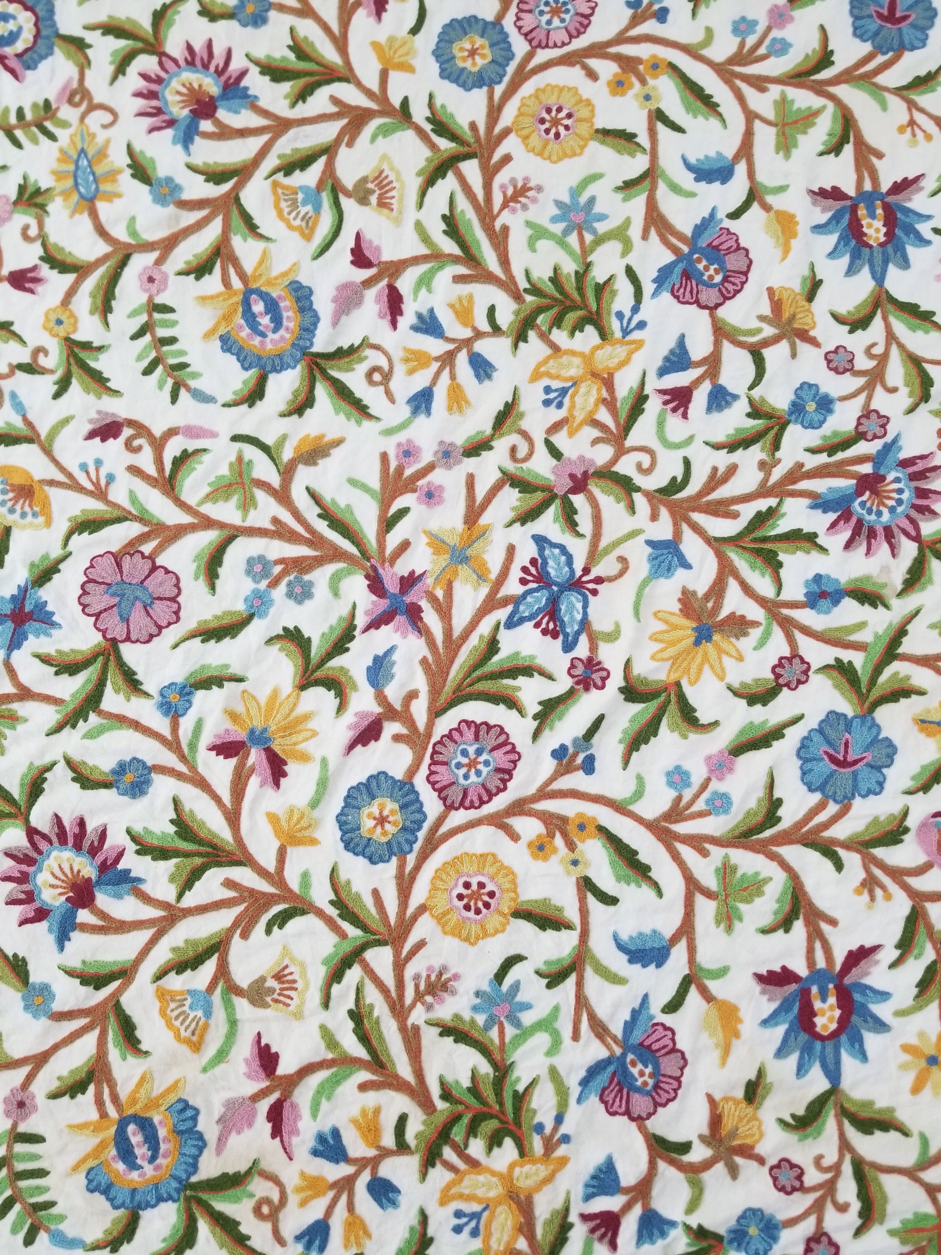 Vintage Indian Kashmiri Crewel Work Hand Embroidered Floral Bedspread 293x268cm