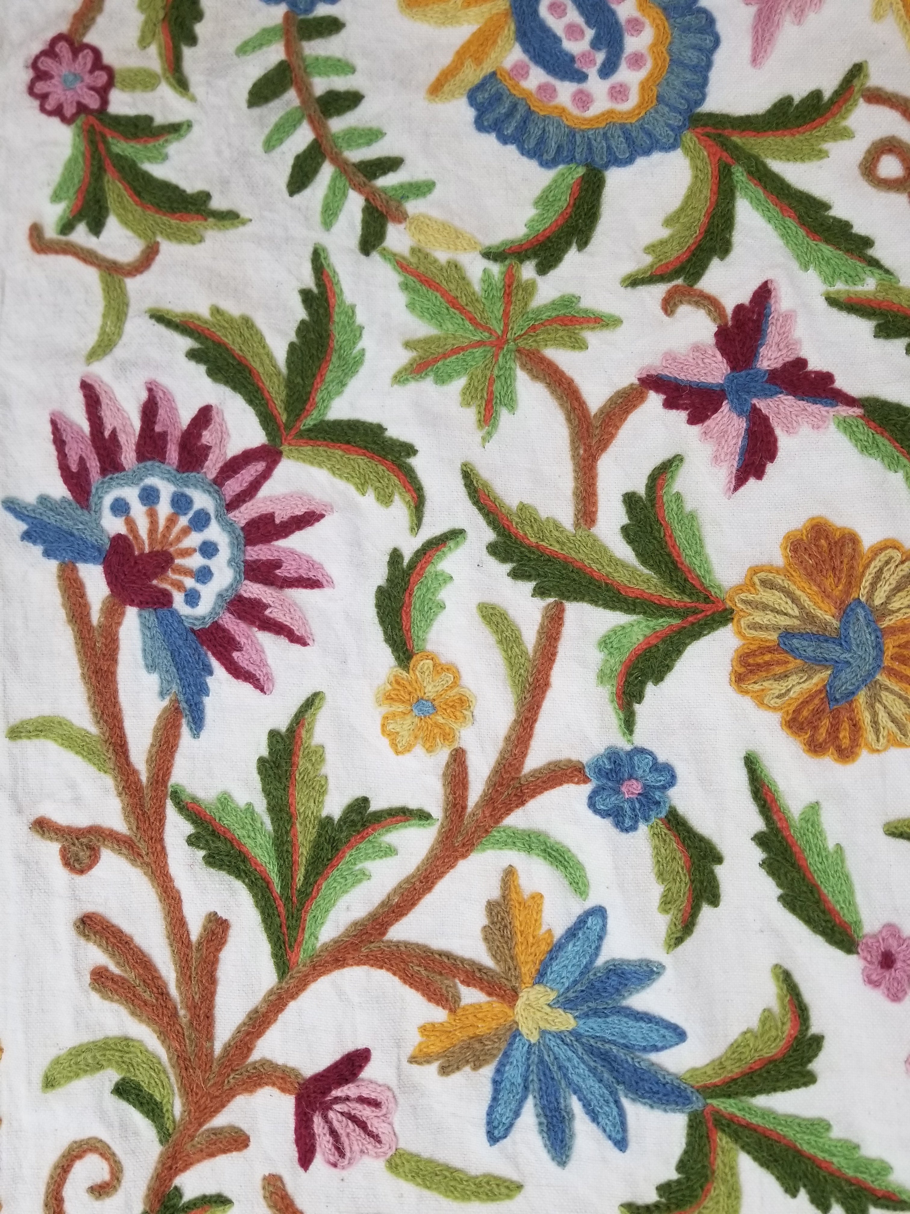 Vintage Indian Kashmiri Crewel Work Hand Embroidered Floral Bedspread 293x268cm