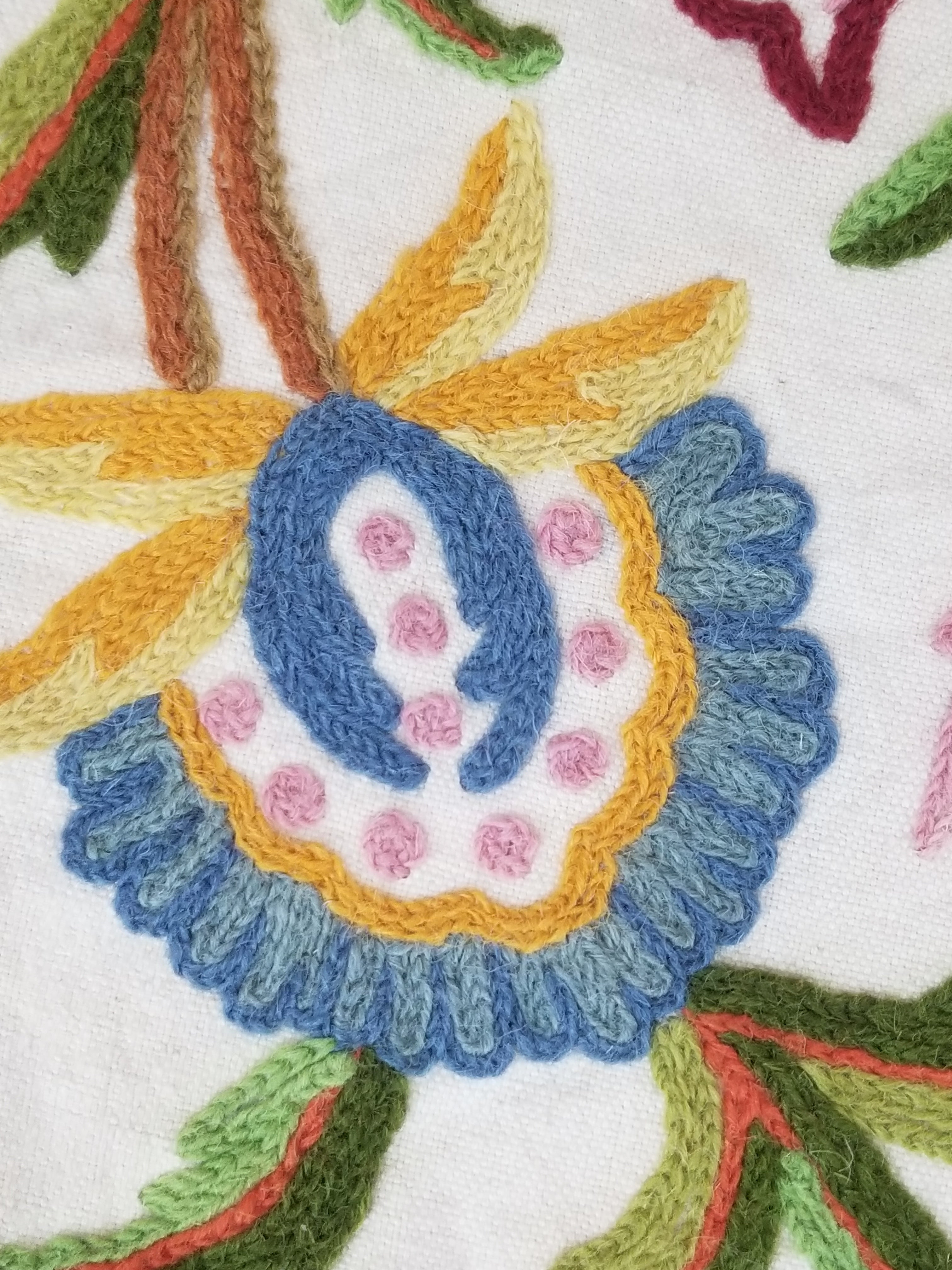 Vintage Indian Kashmiri Crewel Work Hand Embroidered Floral Bedspread 293x268cm