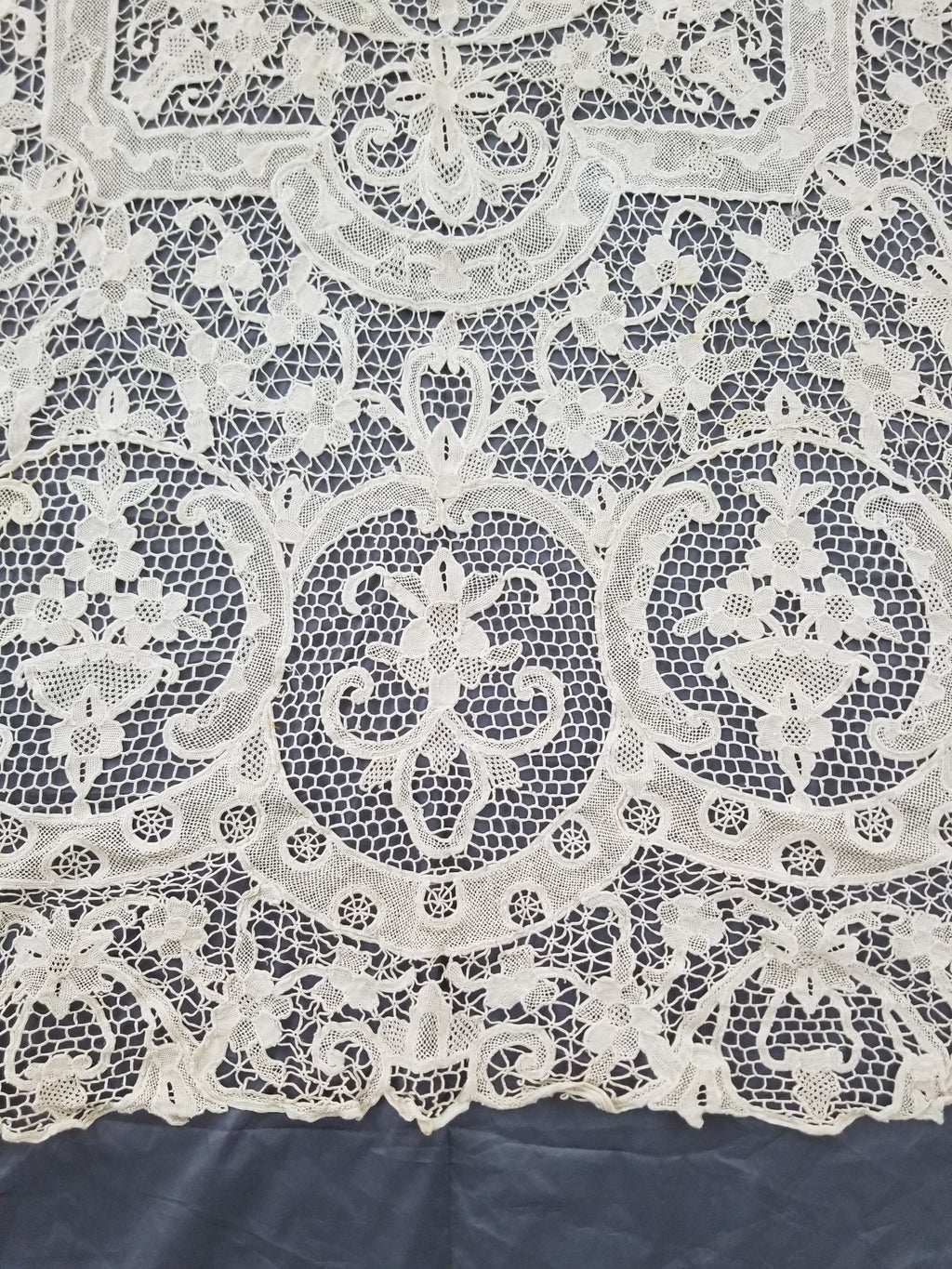 Vintage Point De Venice Needle Lace Banquet Tablecloth 253x162cm