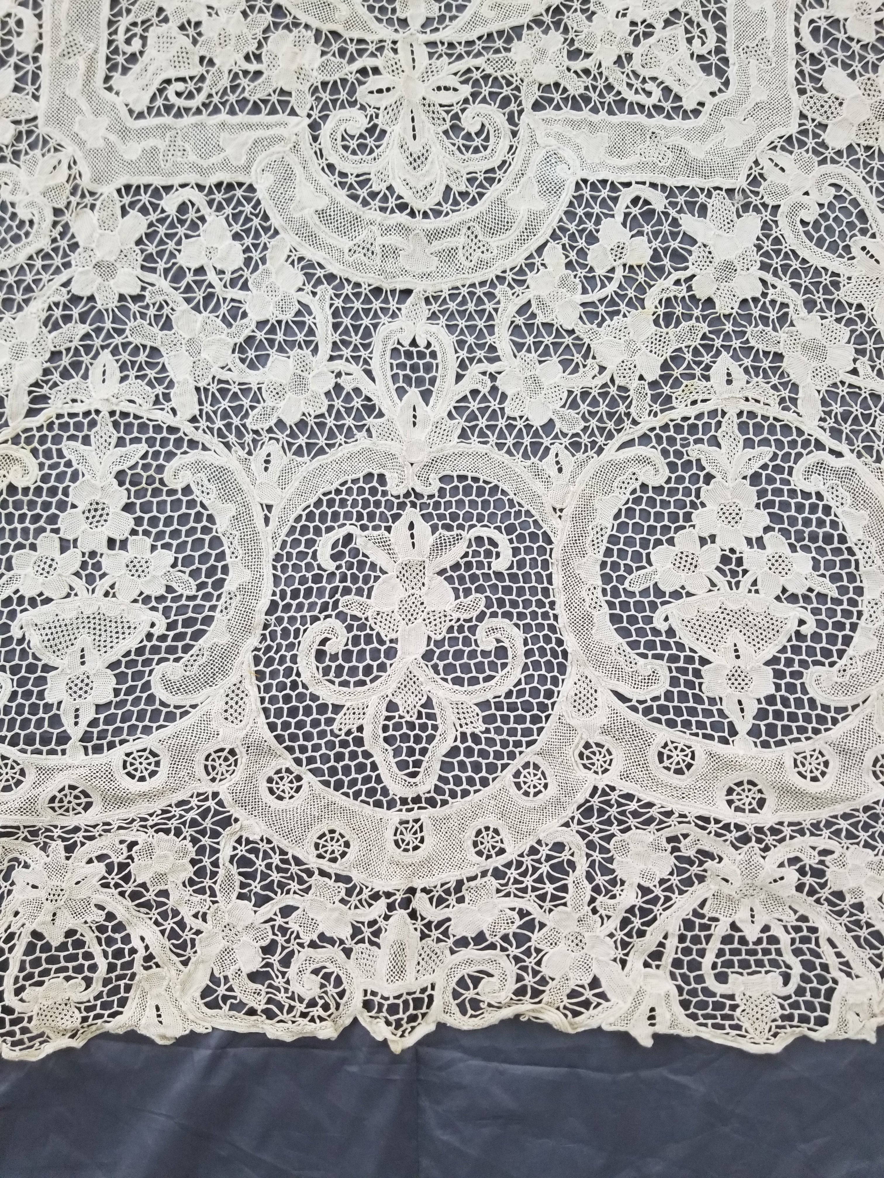 Vintage Point De Venice Needle Lace Banquet Tablecloth 253x162cm